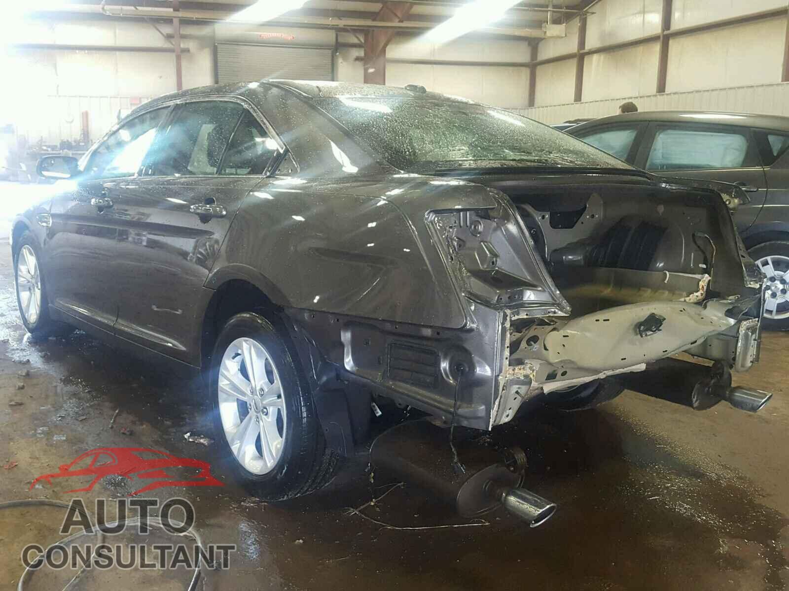 FORD TAURUS 2015 - 1FAHP2E88FG199460