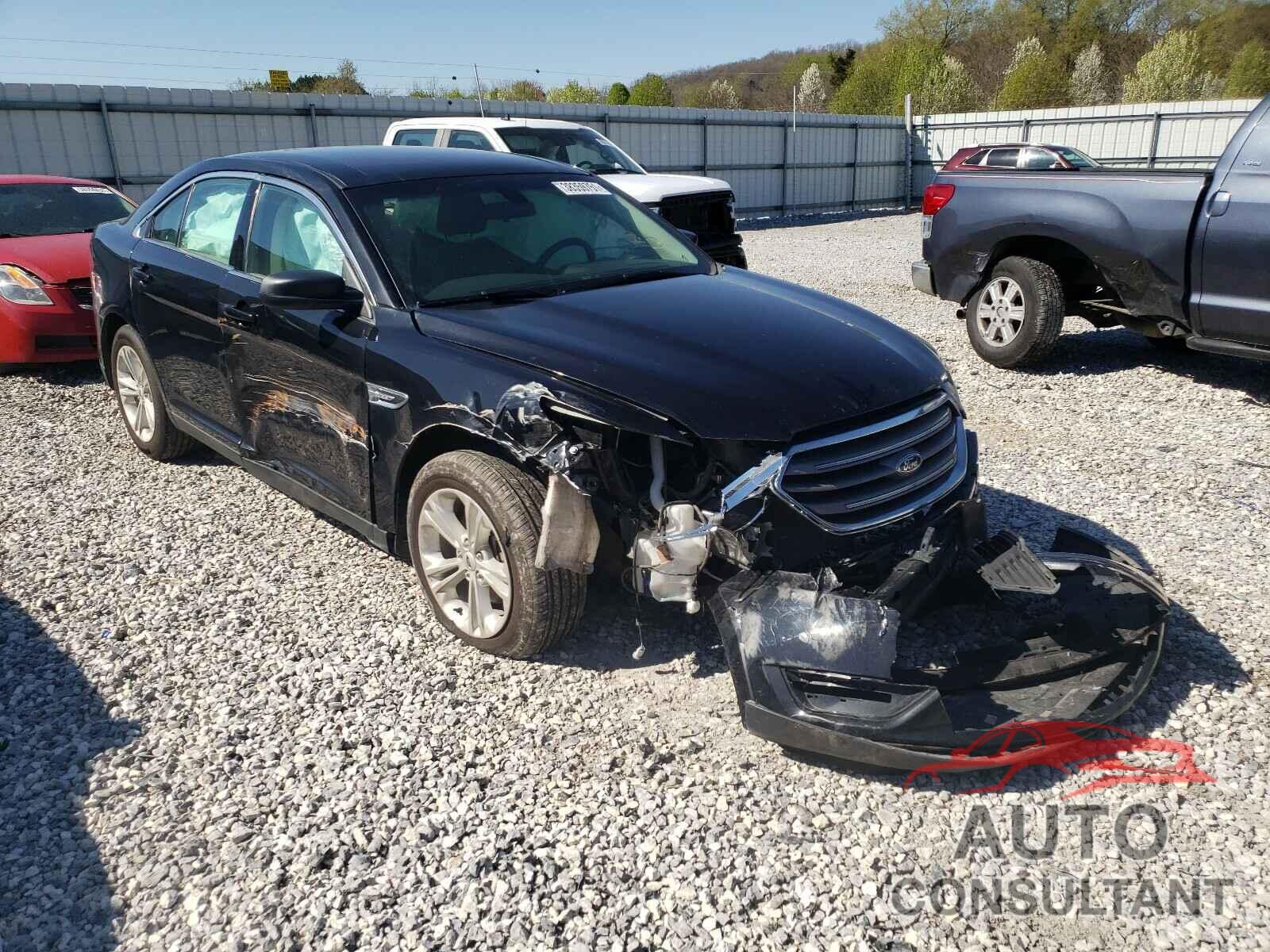 FORD TAURUS 2019 - 1FAHP2D8XKG117885