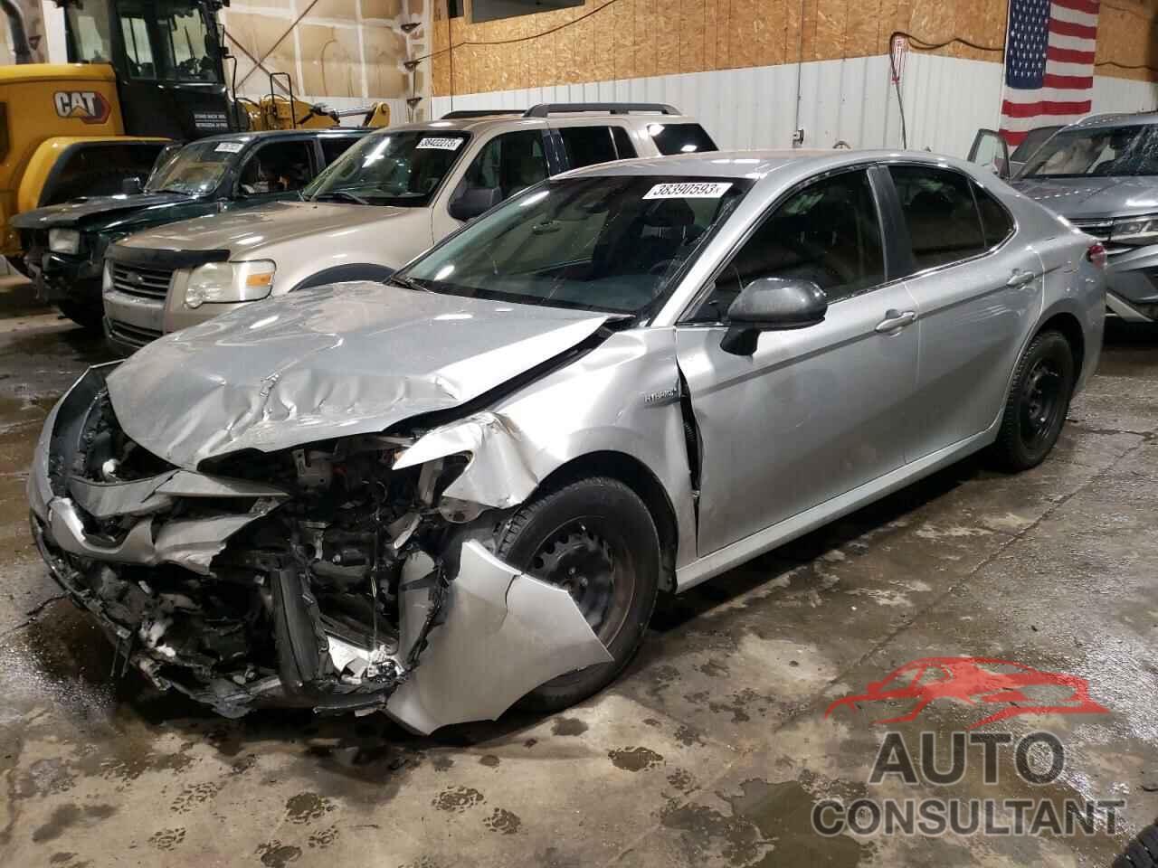 TOYOTA CAMRY 2018 - 4T1B31HK7JU501906