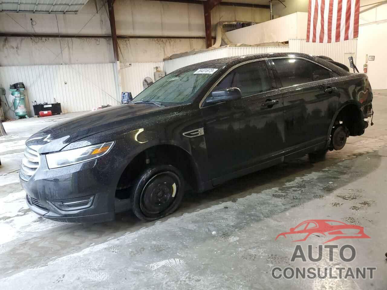 FORD TAURUS 2015 - 1FAHP2E82FG194044