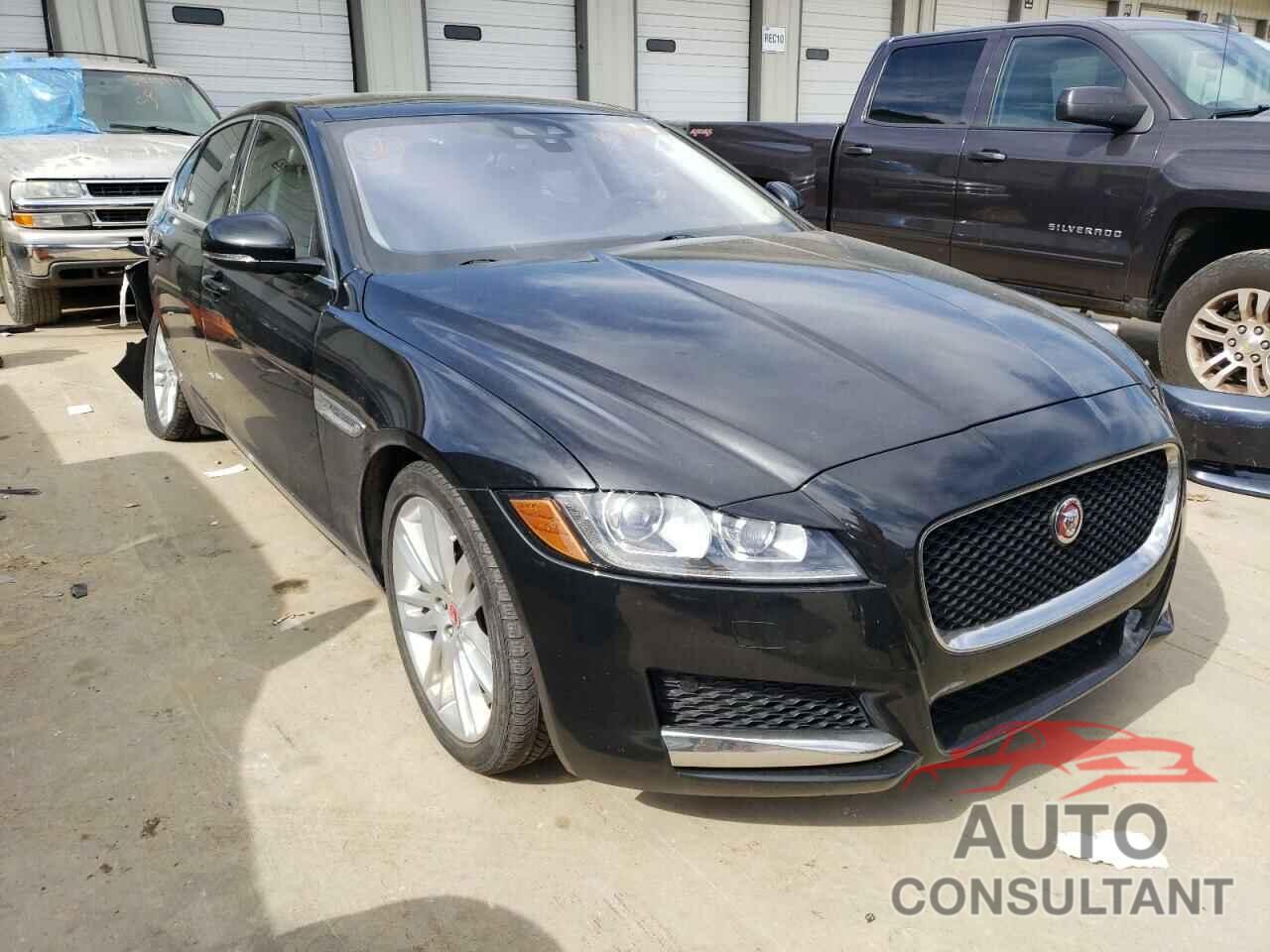 JAGUAR XF 2017 - SAJBK4BV1HCY27830