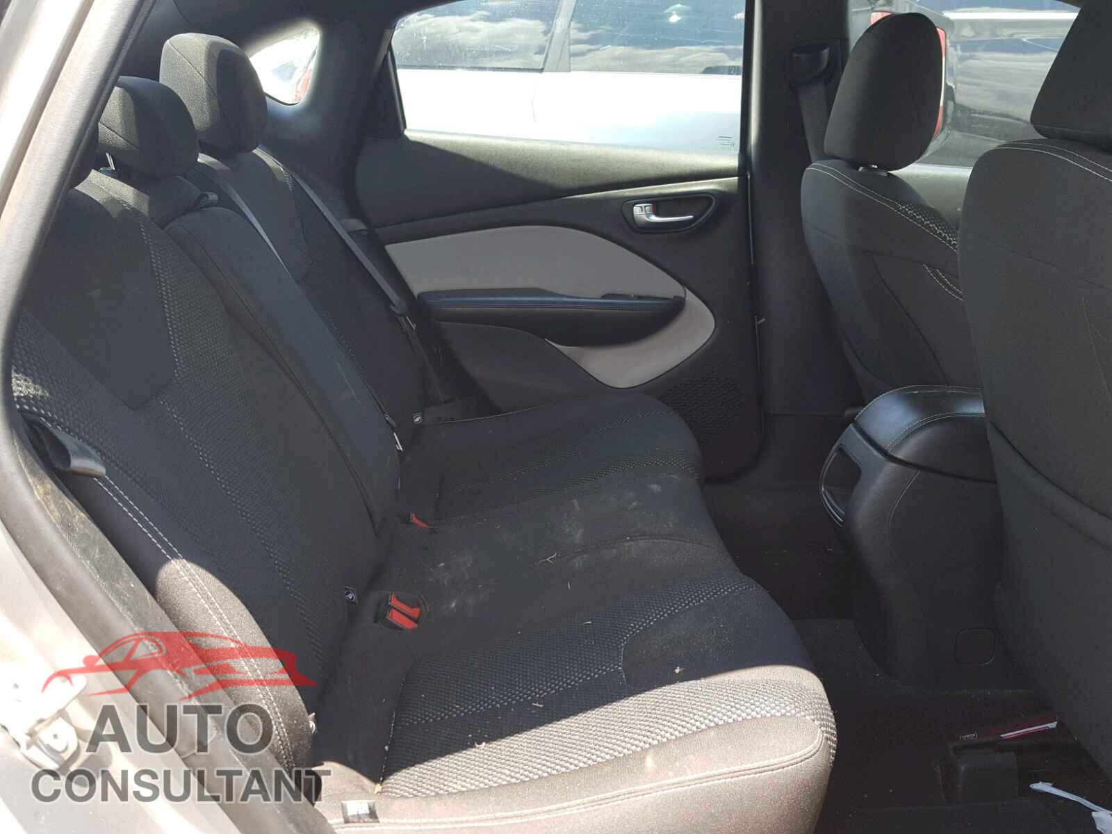 DODGE DART 2015 - 1C3CDFBB3FD405780