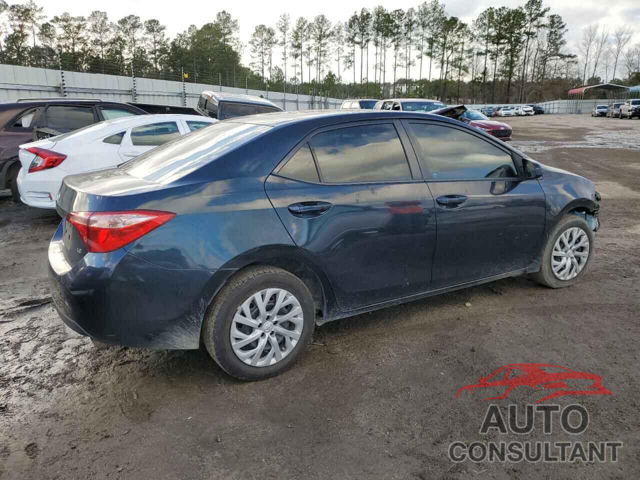 TOYOTA COROLLA 2018 - 5YFBURHE8JP753221