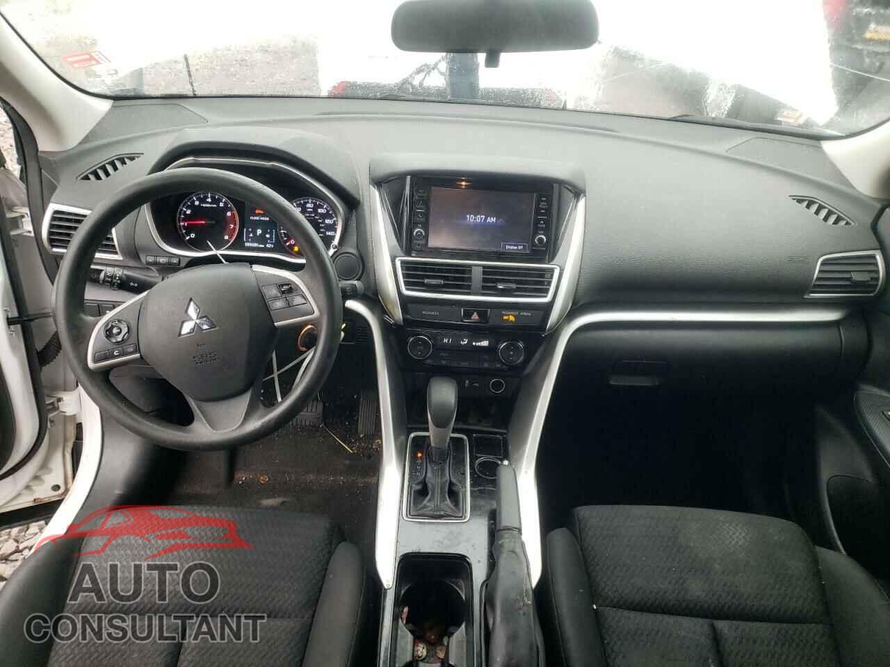 MITSUBISHI ECLIPSE 2018 - JA4AS3AA5JZ068597