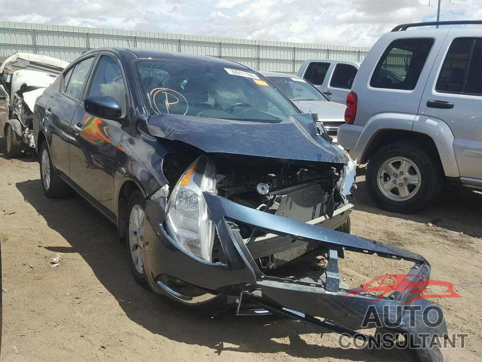 NISSAN VERSA 2017 - 3N1CN7AP0HL857391