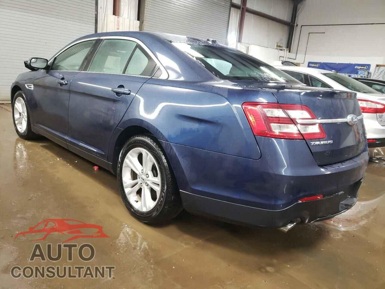 FORD TAURUS 2017 - 1FAHP2E83HG109800