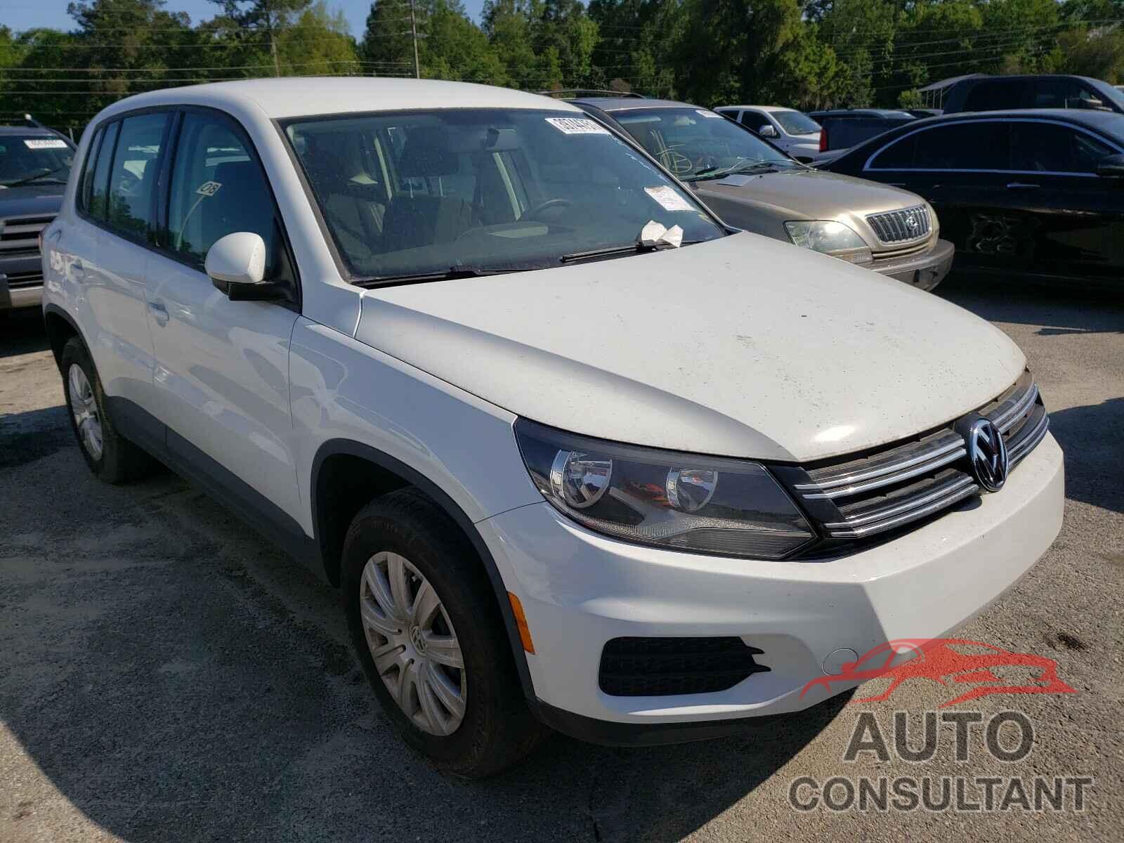 VOLKSWAGEN TIGUAN 2018 - WVGAV7AX8JK003837