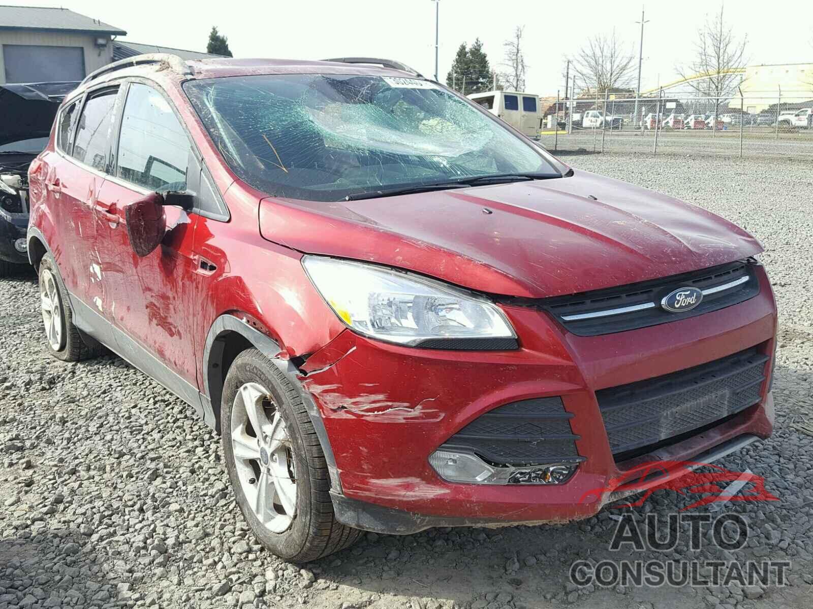 FORD ESCAPE 2015 - 1FMCU9G93FUC14679