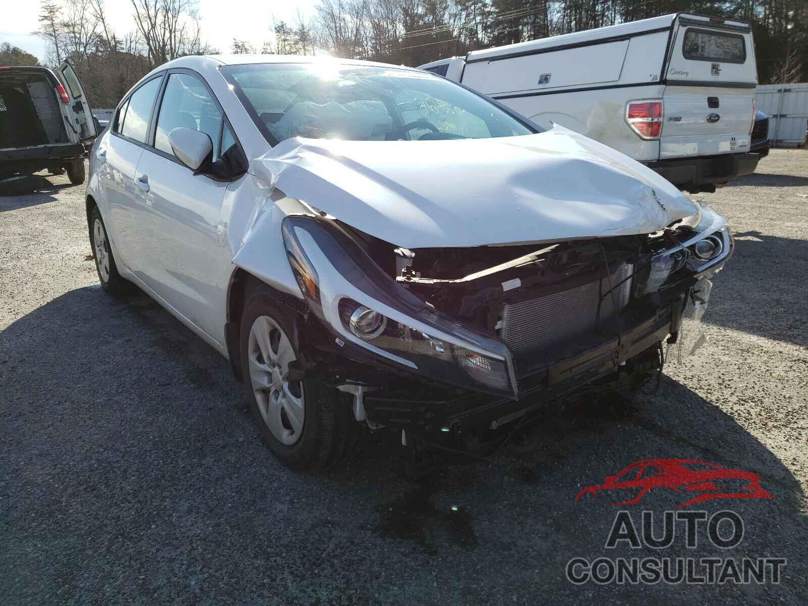 KIA FORTE 2017 - 3KPFL4A77HE111913