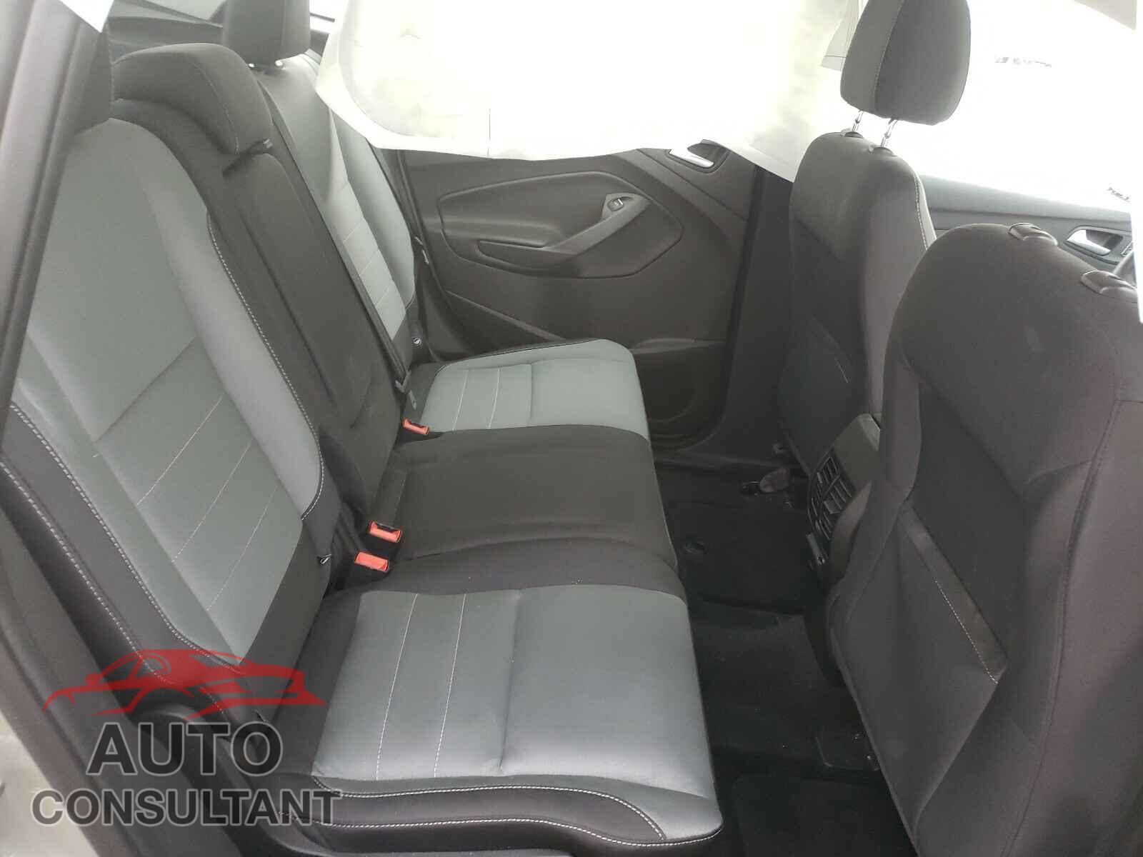 FORD CMAX 2016 - 3FADP4EJ9KM155836
