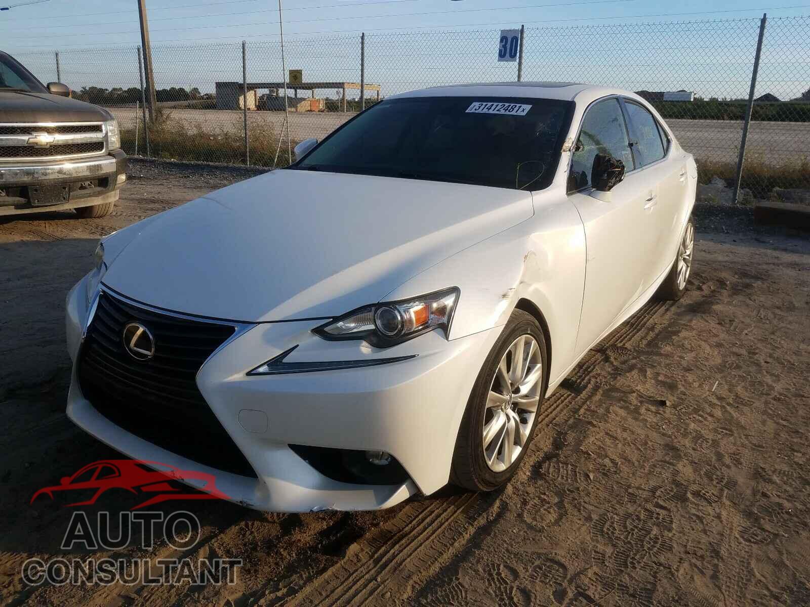 LEXUS IS 2016 - JTHBA1D26G5029781