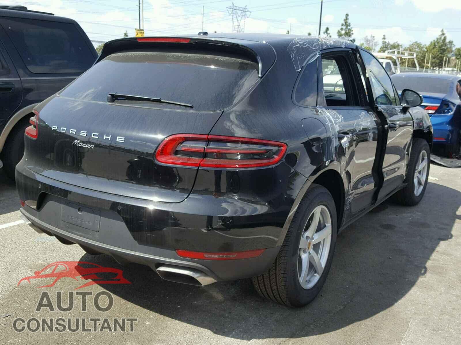 PORSCHE MACAN 2018 - WP1AA2A58JLB02491
