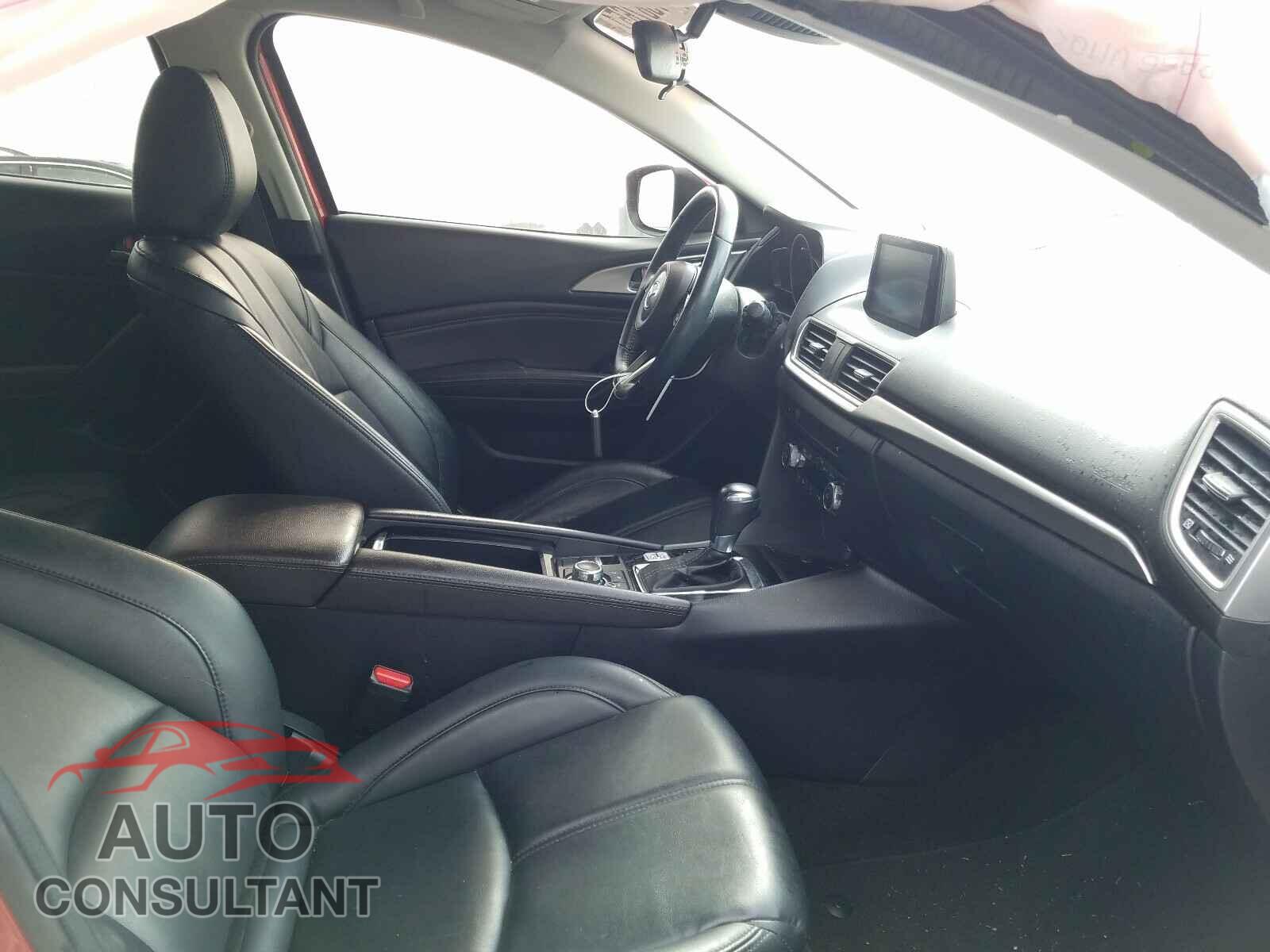 MAZDA 3 2017 - 3MZBN1V75HM128780