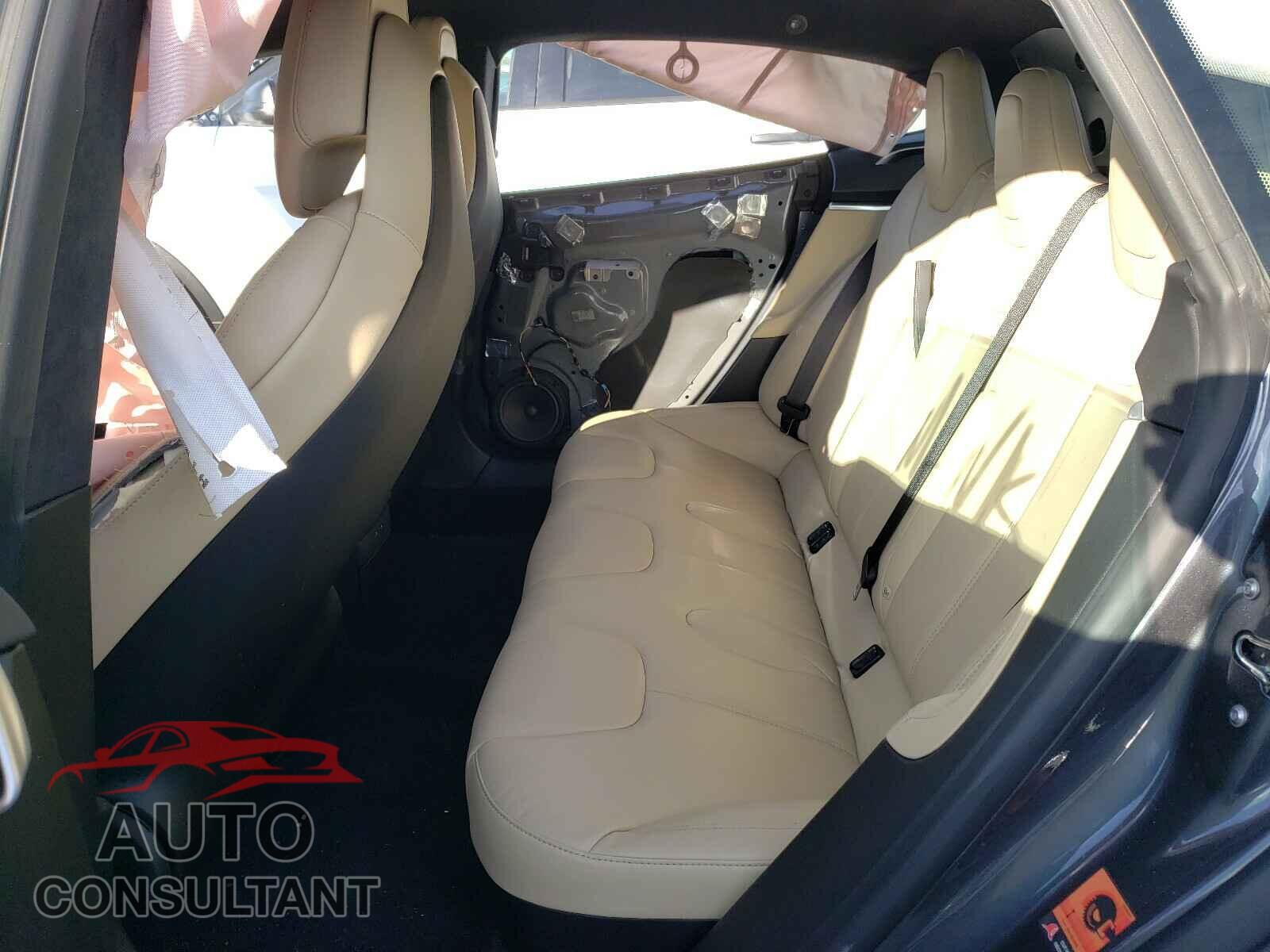 TESLA MODEL S 2017 - 5YJSA1E22HF179418