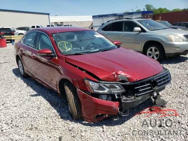 VOLKSWAGEN PASSAT 2017 - 1VWAT7A38HC042386