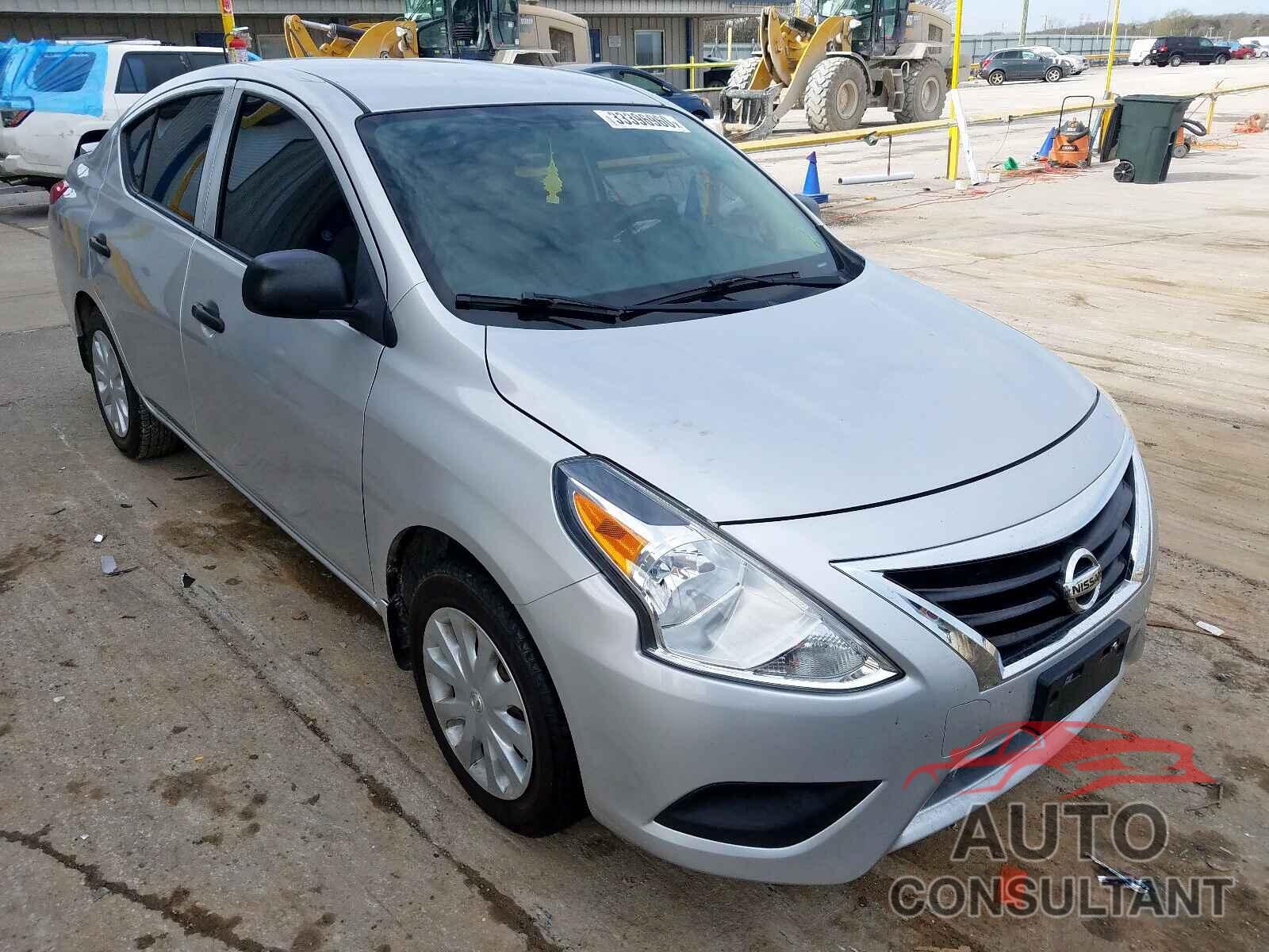 NISSAN VERSA 2015 - 5YJ3E1EA0KF417712