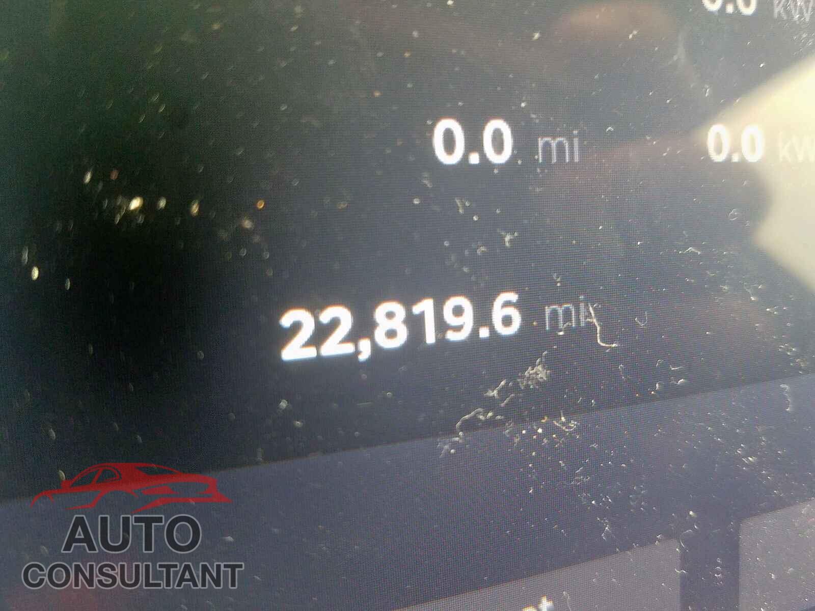 TESLA MODEL S 2017 - 5YJSA1E2XHF212603