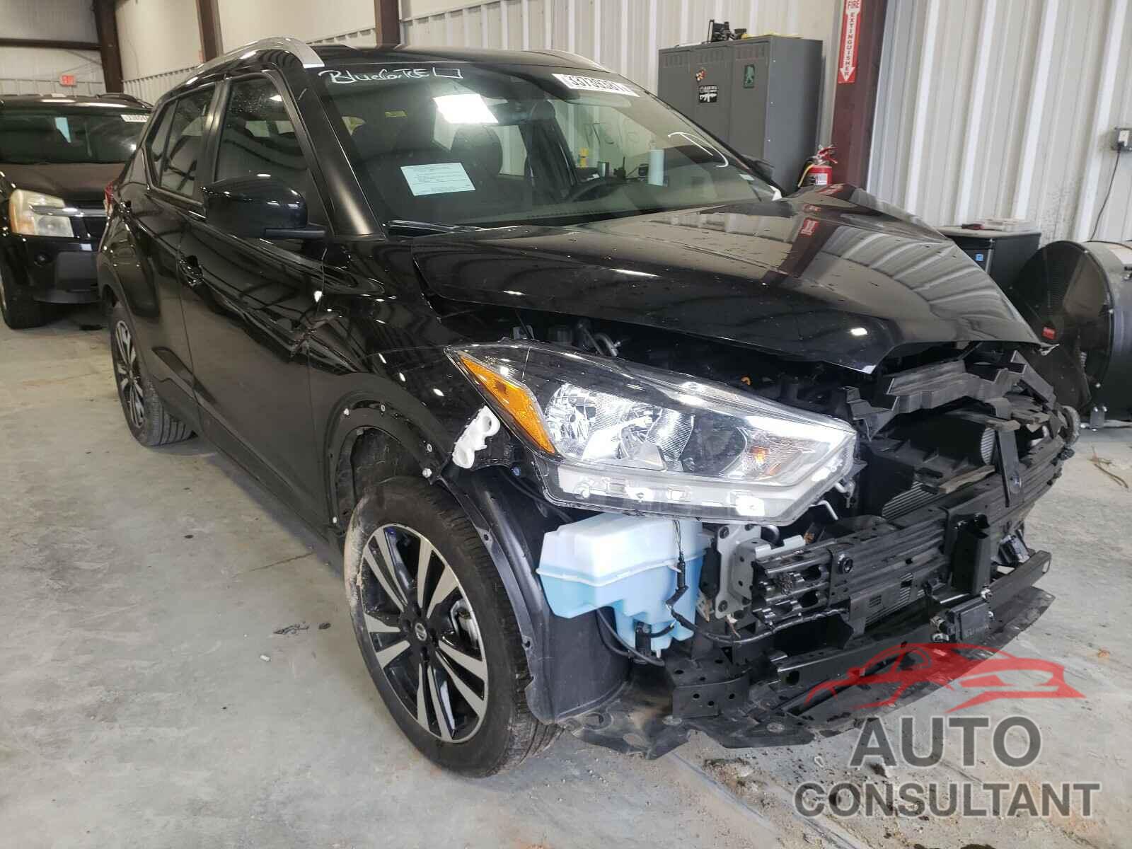 NISSAN KICKS 2020 - 3N1CP5CV4LL498419
