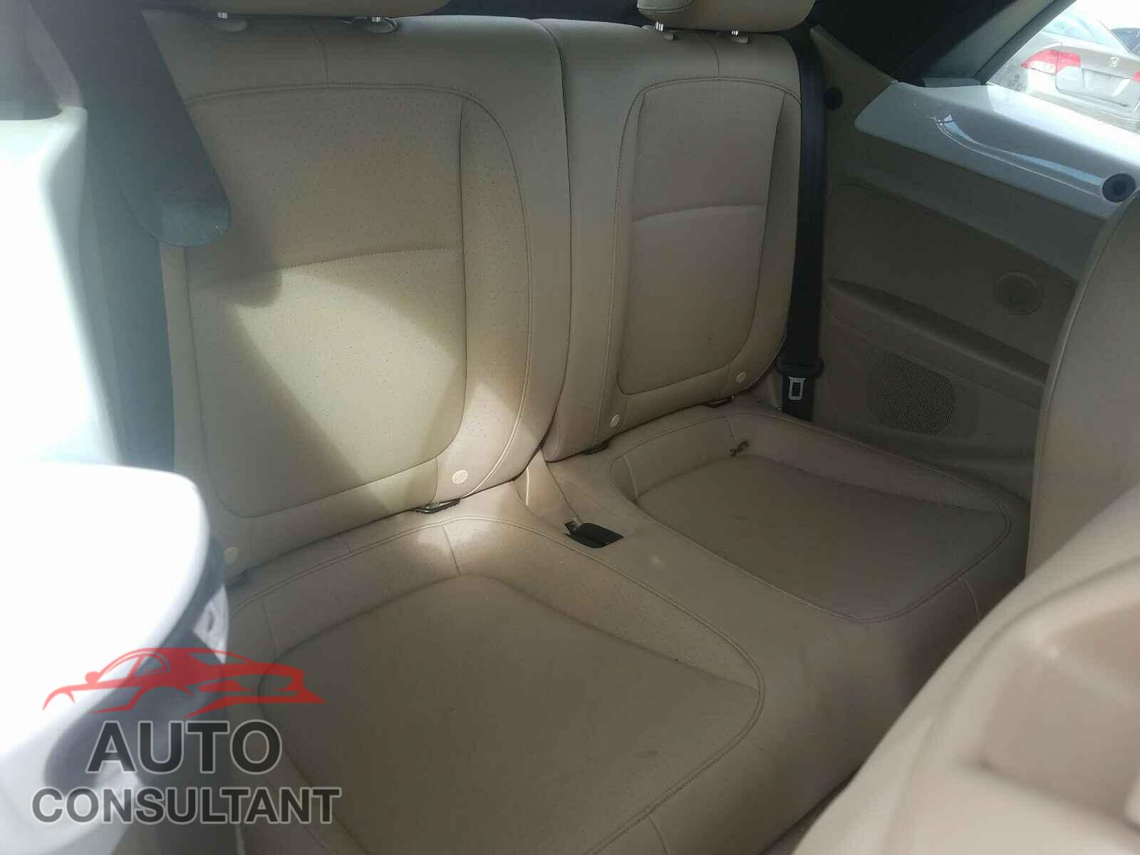 VOLKSWAGEN BEETLE 2017 - 3VW517AT9HM802475