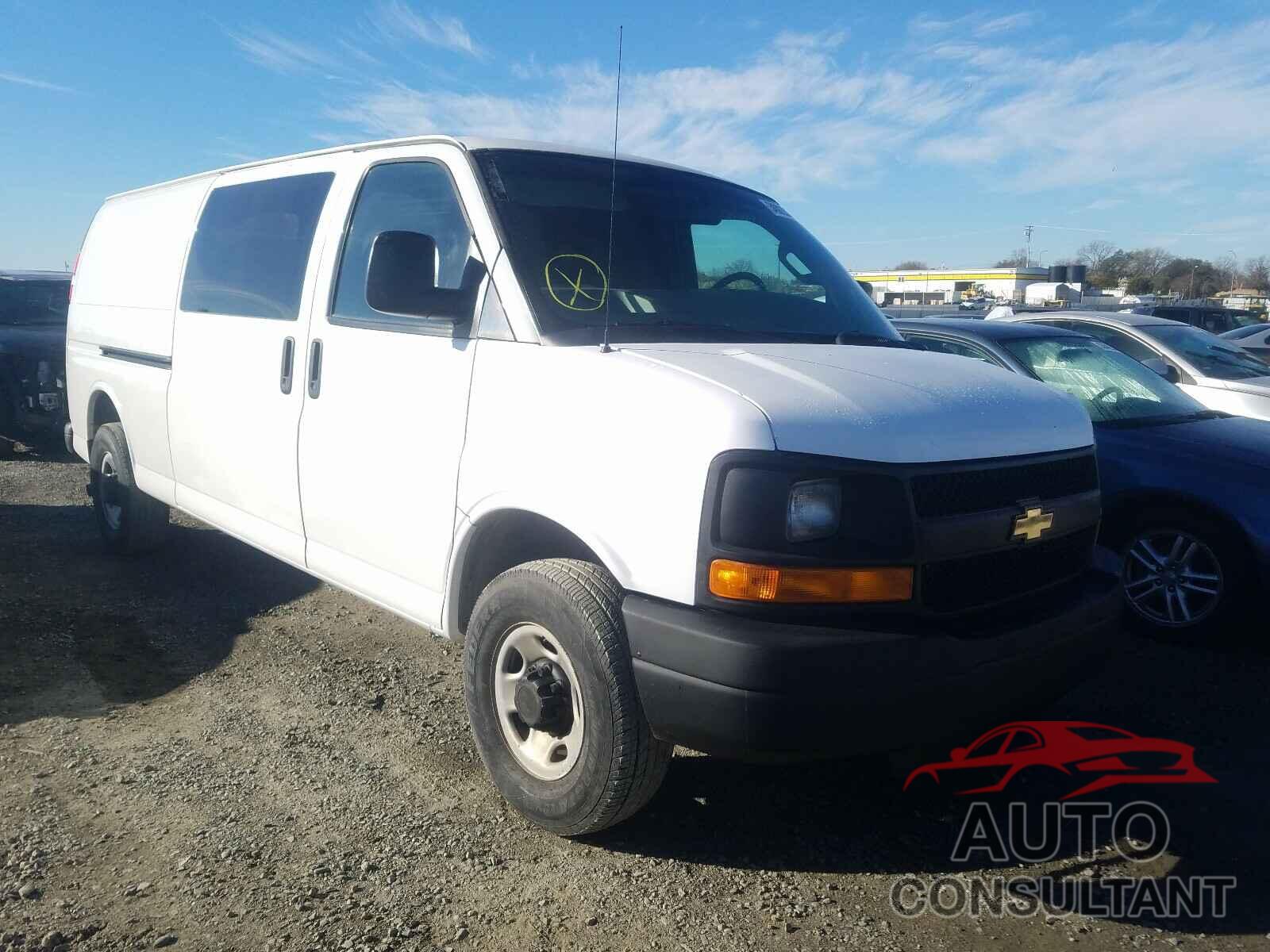 CHEVROLET EXPRESS 2017 - 1GCWGBFFXH1107740