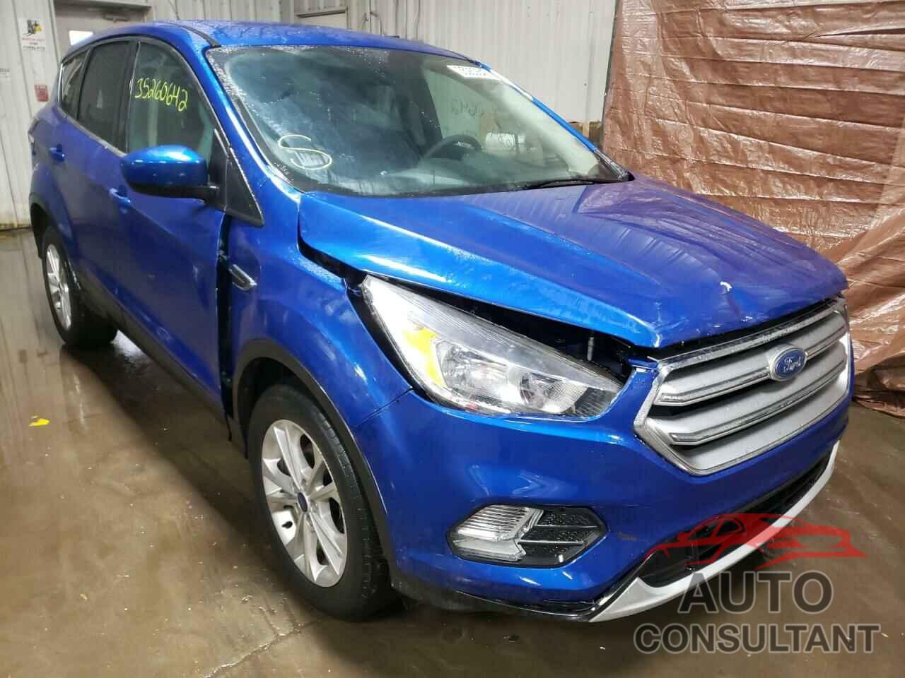 FORD ESCAPE 2017 - 1FMCU0GD8HUB51825