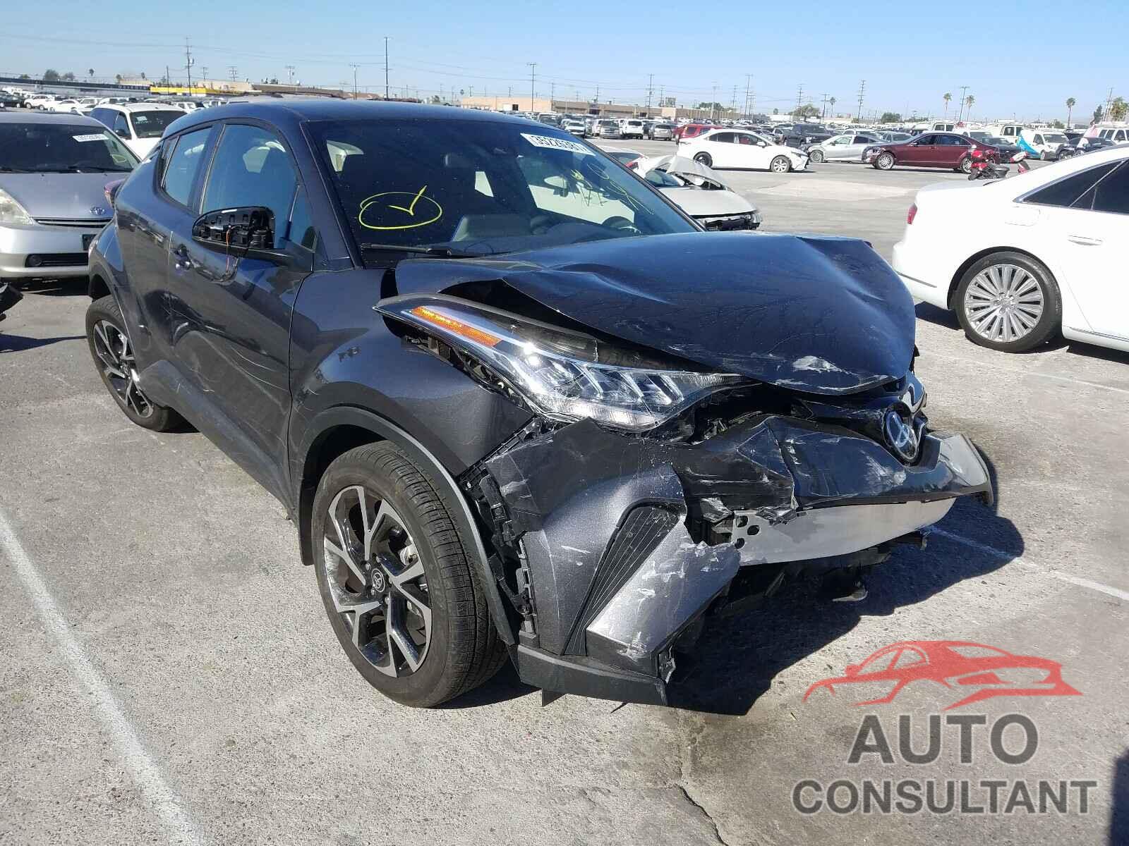 TOYOTA C-HR 2020 - JTNKHMBX7L1081673