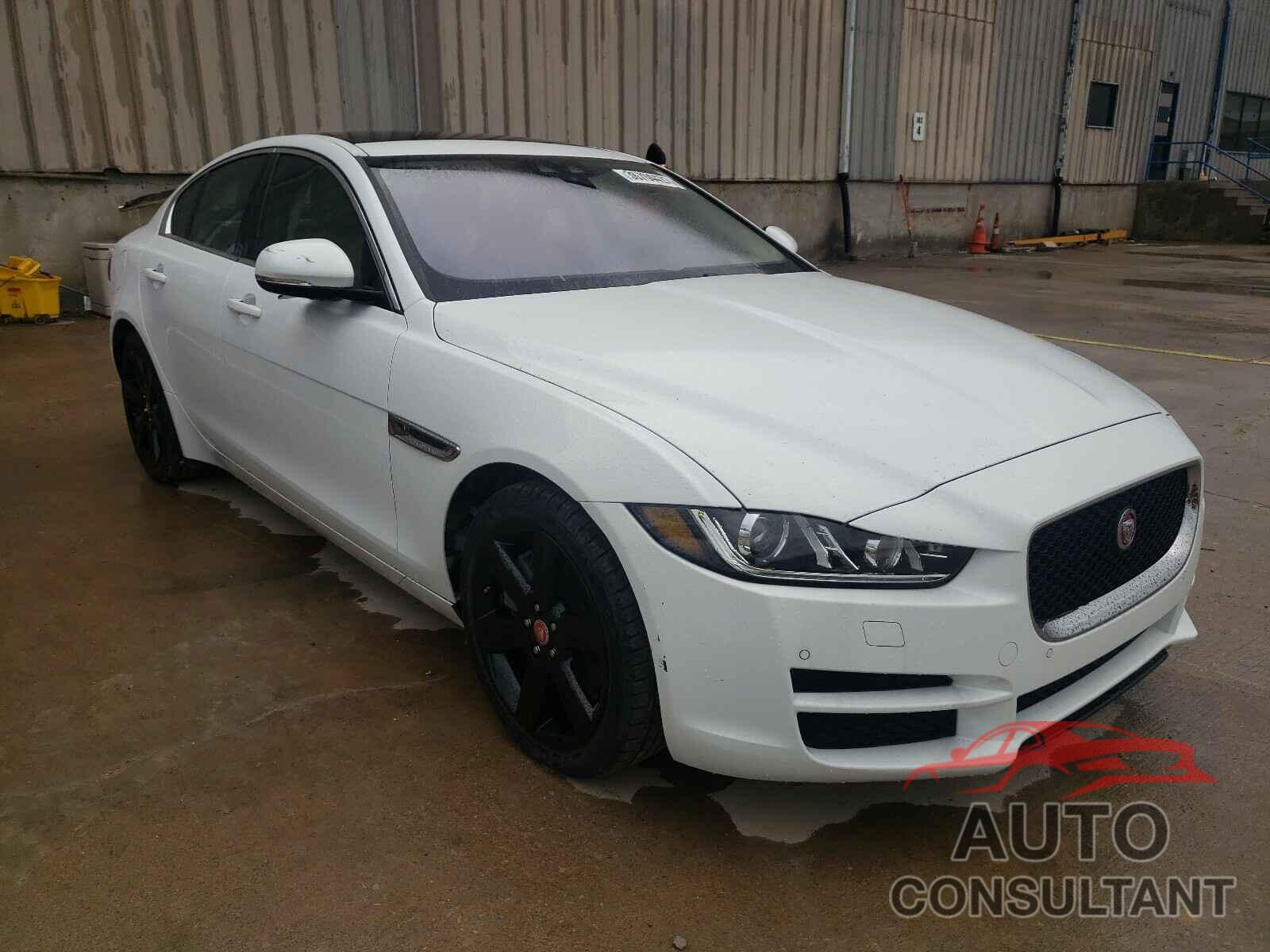 JAGUAR XE 2017 - SAJAE4BG6HA962964