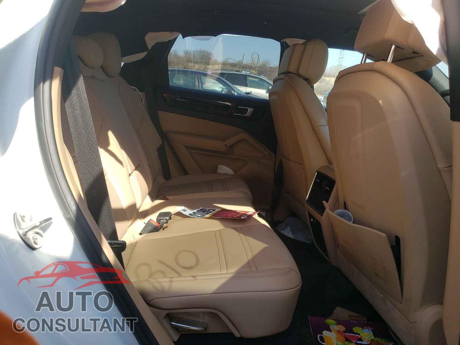 PORSCHE CAYENNE 2019 - WP1AA2AY5KDA16948