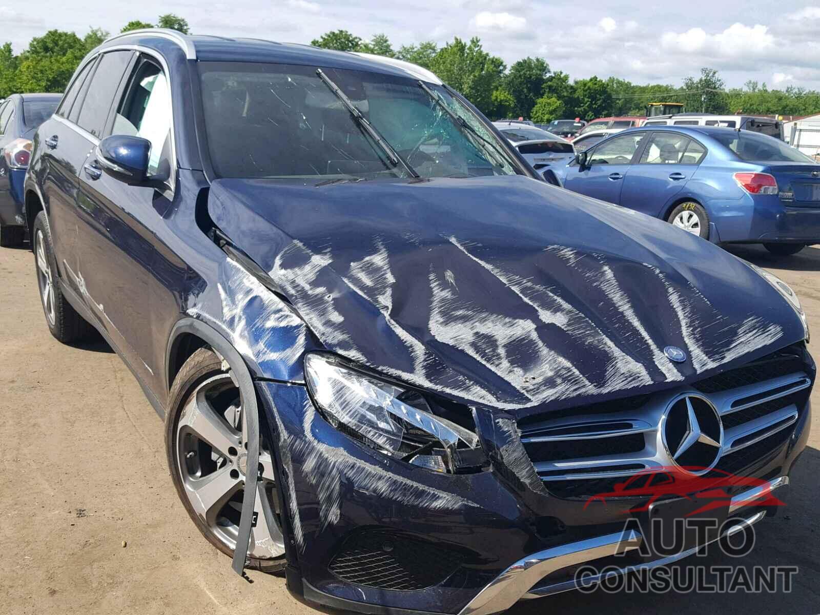 MERCEDES-BENZ GLC300 2016 - WDC0G4KB7GF033225