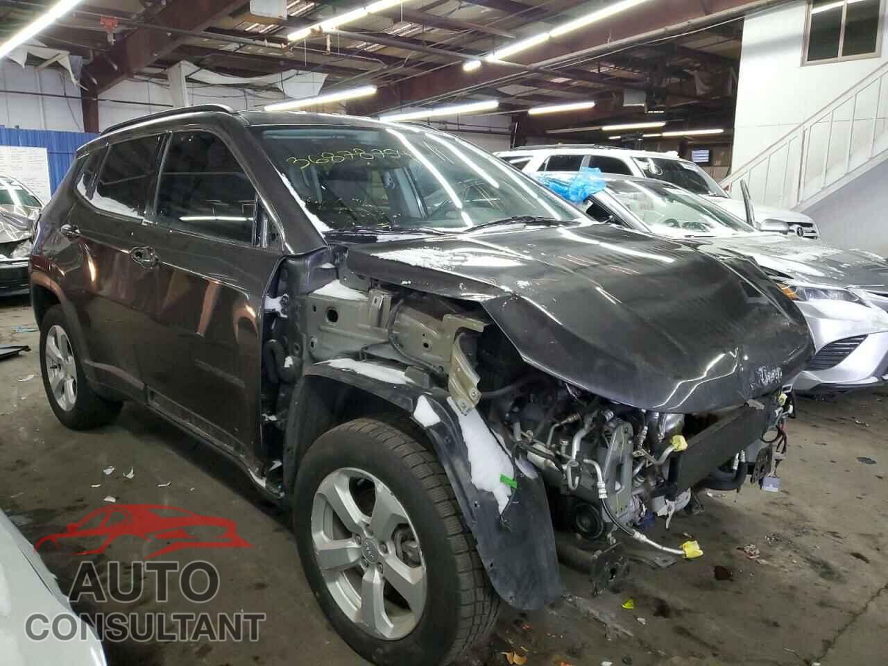 JEEP COMPASS 2018 - 3C4NJDBB3JT361008