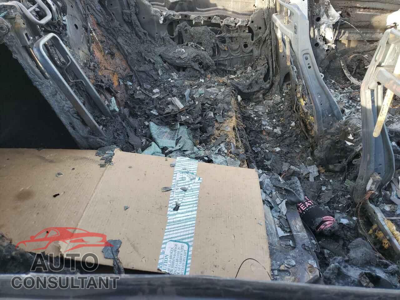 TESLA MODEL 3 2018 - 5YJ3E1EA0JF030866