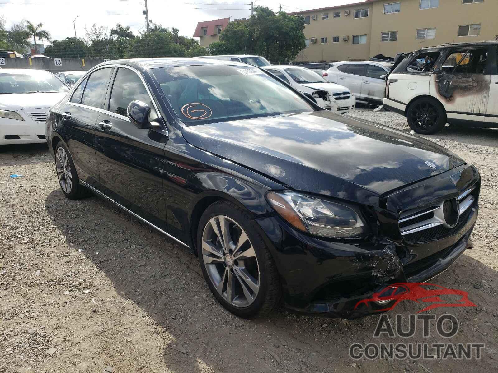 MERCEDES-BENZ C CLASS 2016 - 55SWF4JB5GU175158