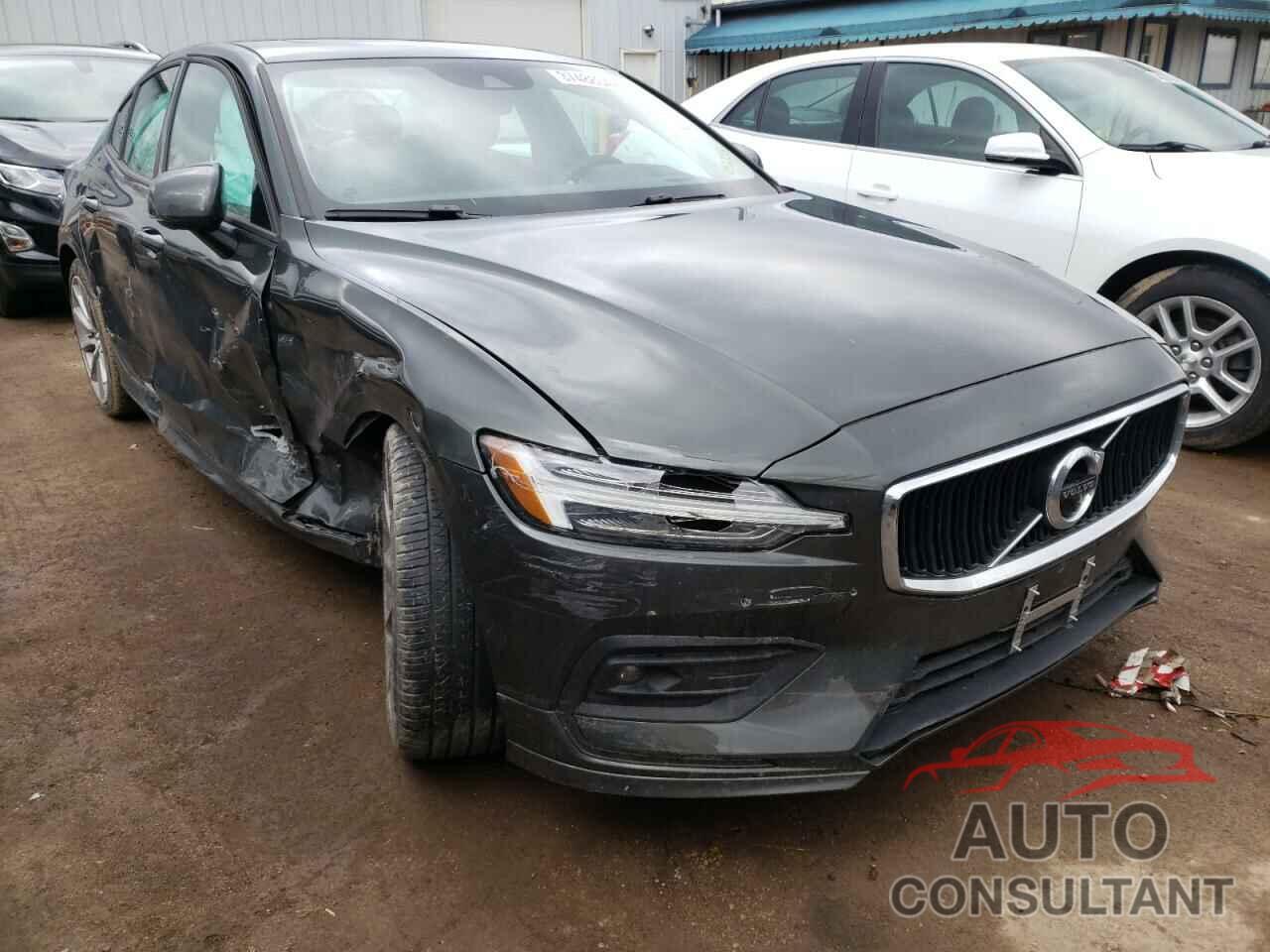 VOLVO S60 2021 - 7JRA22TK1MG092158