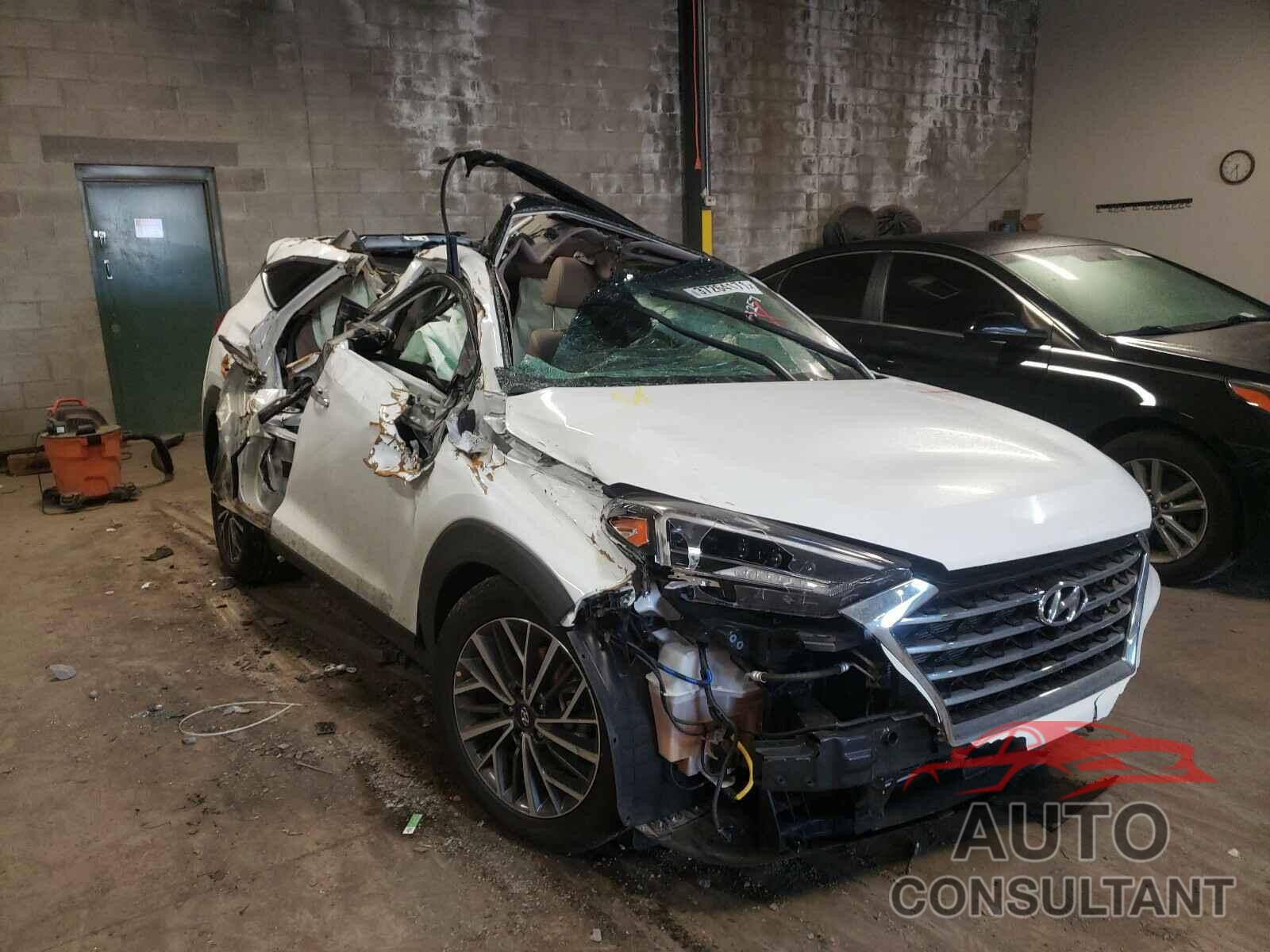 HYUNDAI TUCSON 2021 - KM8J3CAL4MU301421
