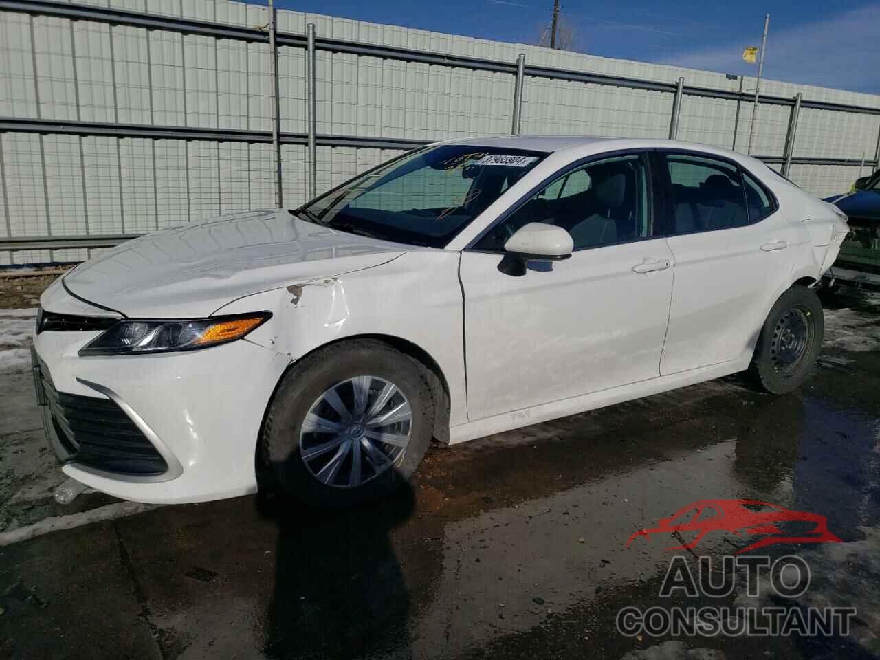 TOYOTA CAMRY 2022 - 4T1C31AK8NU587764