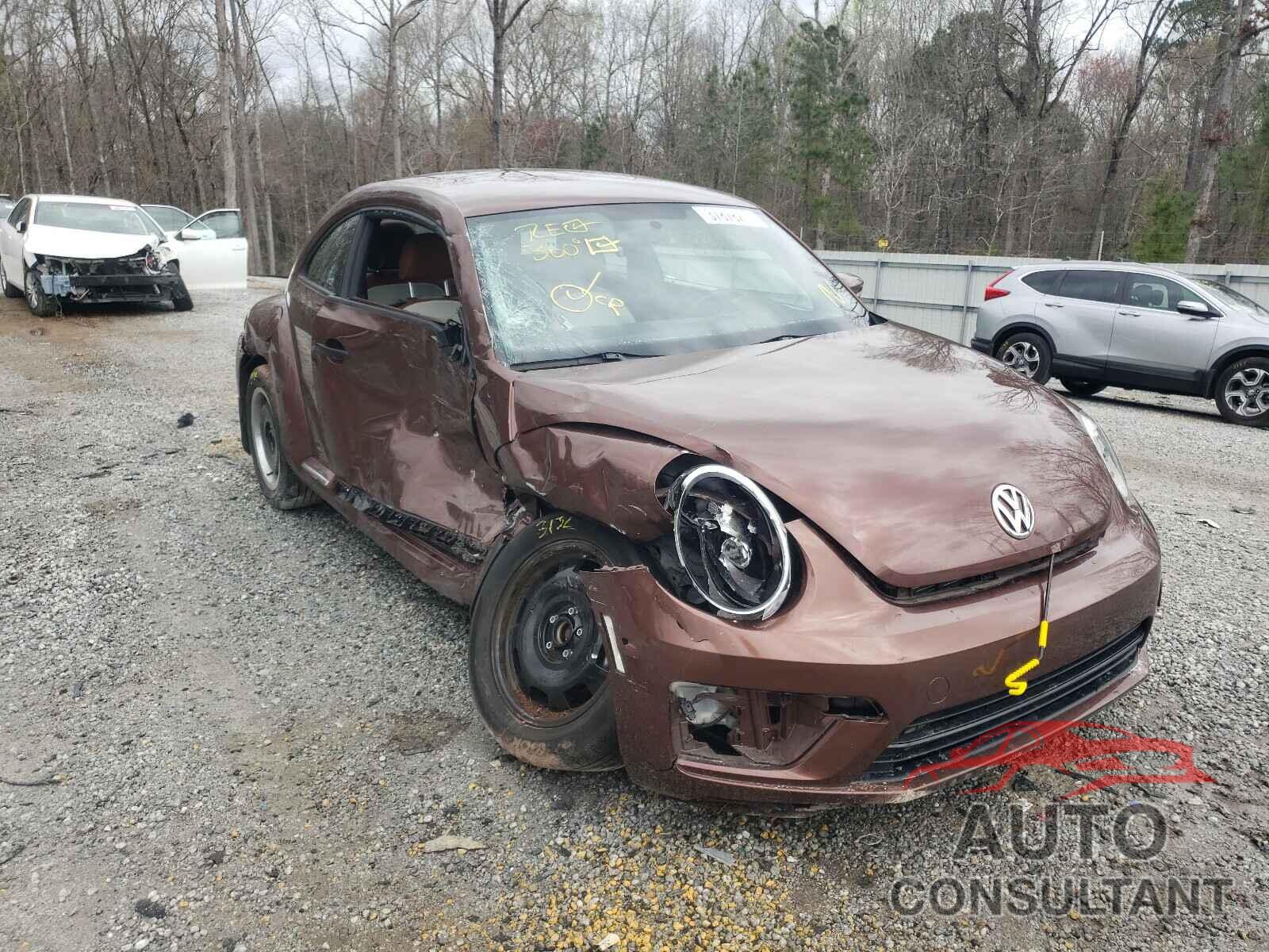 VOLKSWAGEN BEETLE 2017 - 3VWF17AT3HM624325