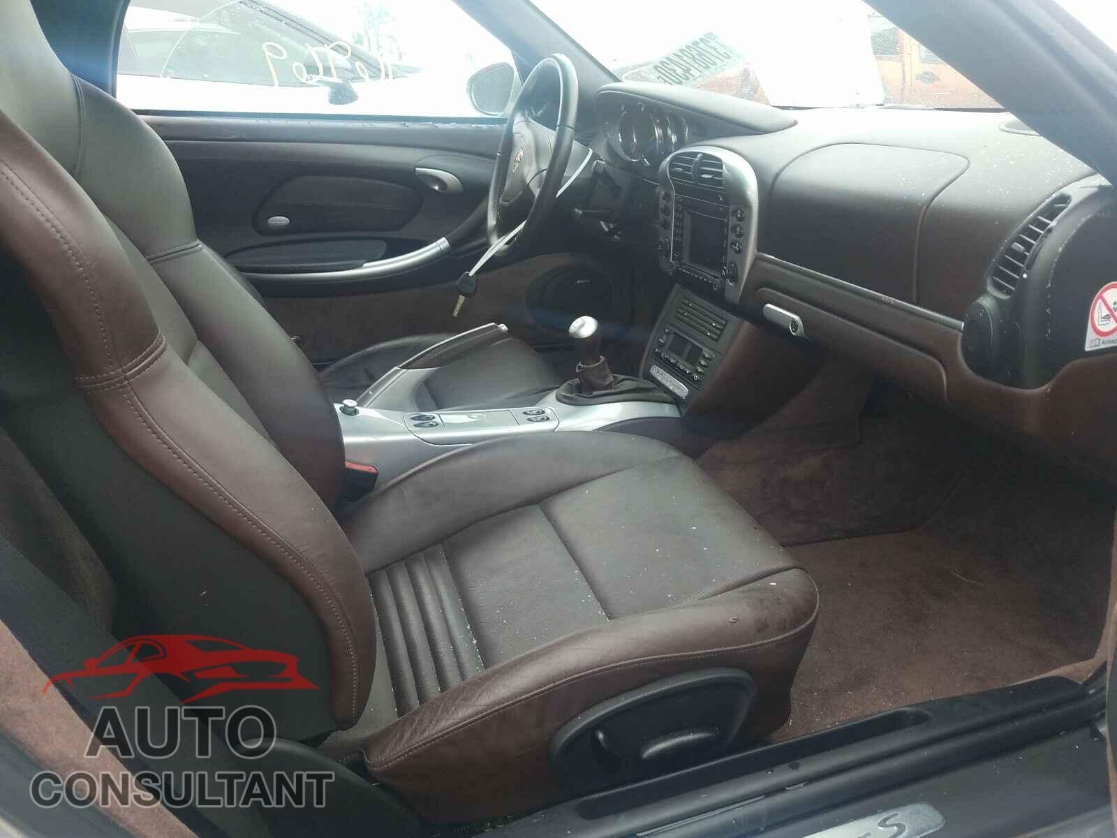 PORSCHE BOXSTER 2004 - WP0CB29844U661587