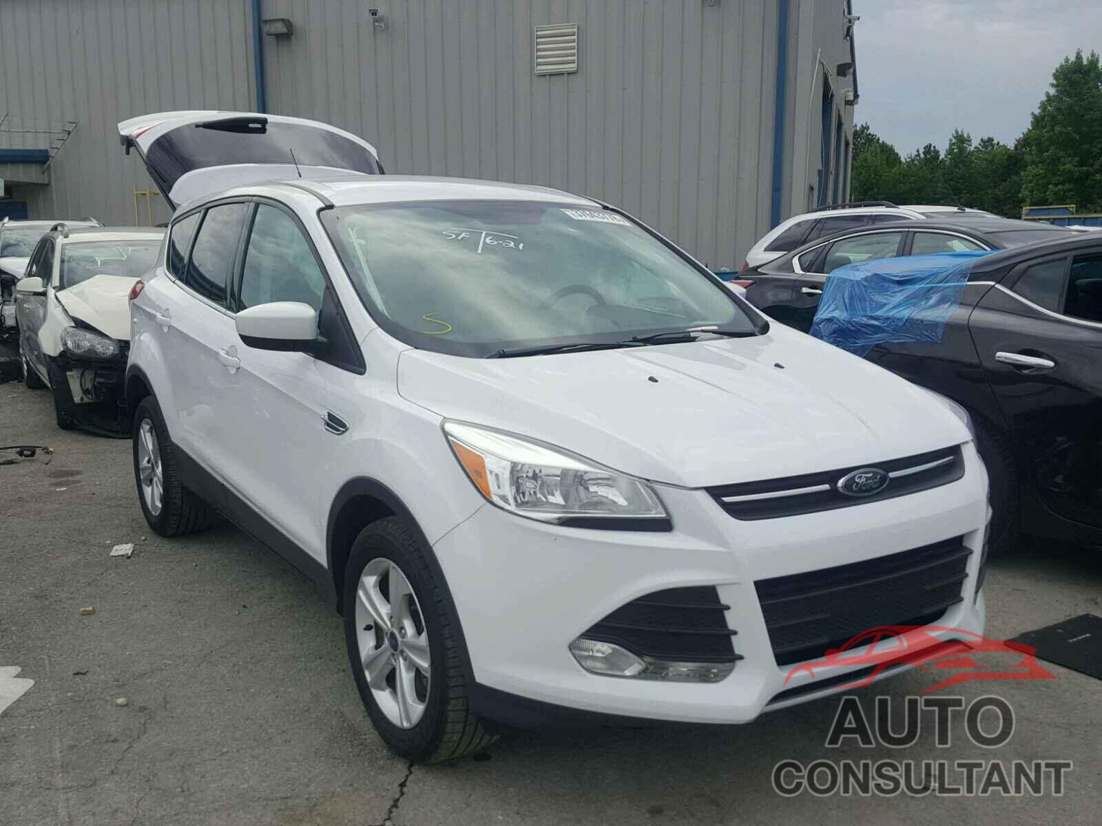 FORD ESCAPE 2015 - 1FMCU9GX8FUB50234