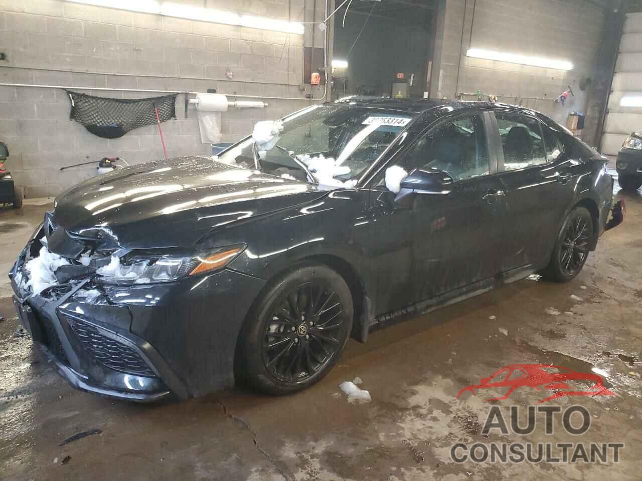 TOYOTA CAMRY 2022 - 4T1G11AK5NU063432