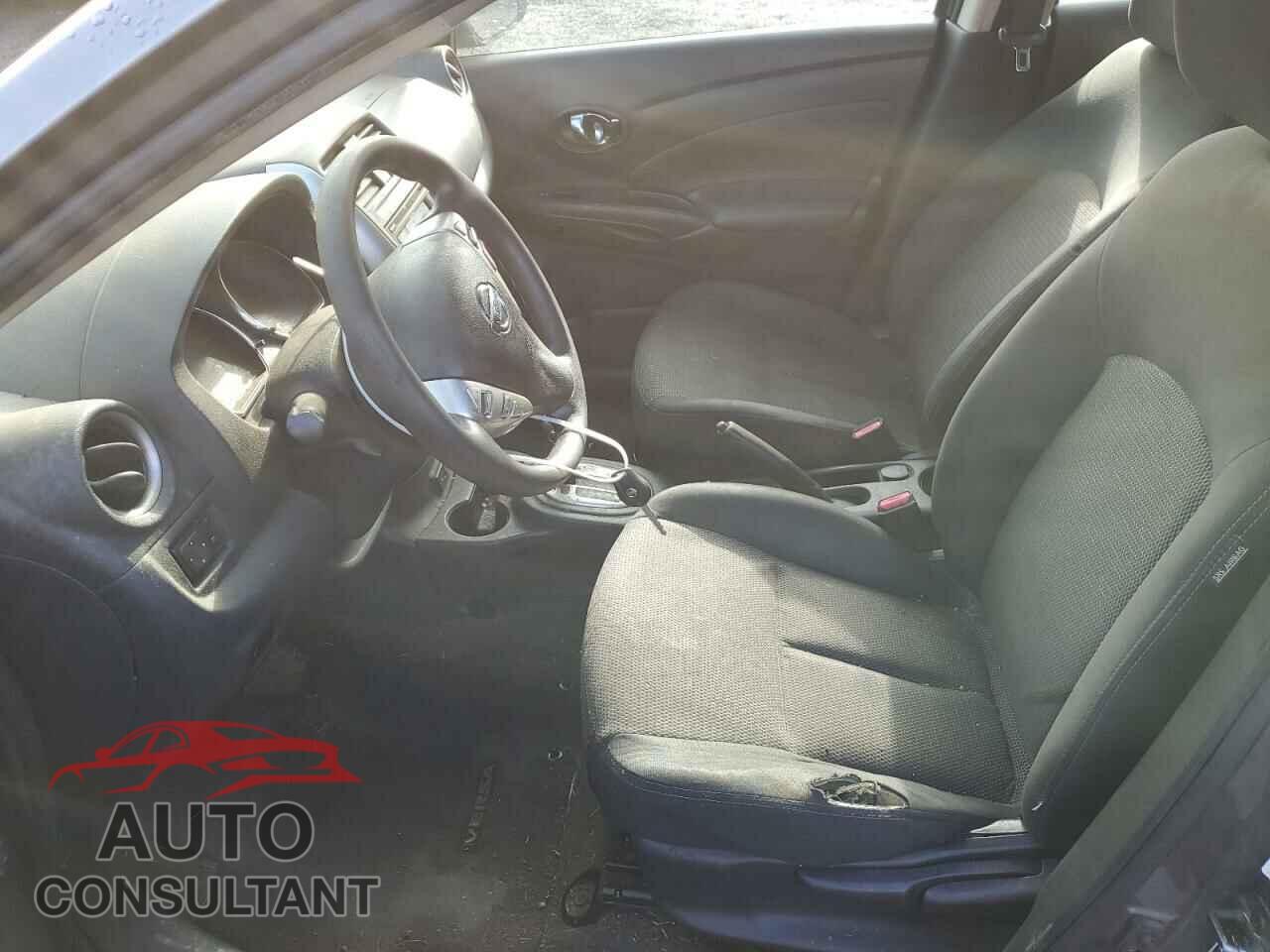 NISSAN VERSA 2017 - 3N1CN7AP9HL801465