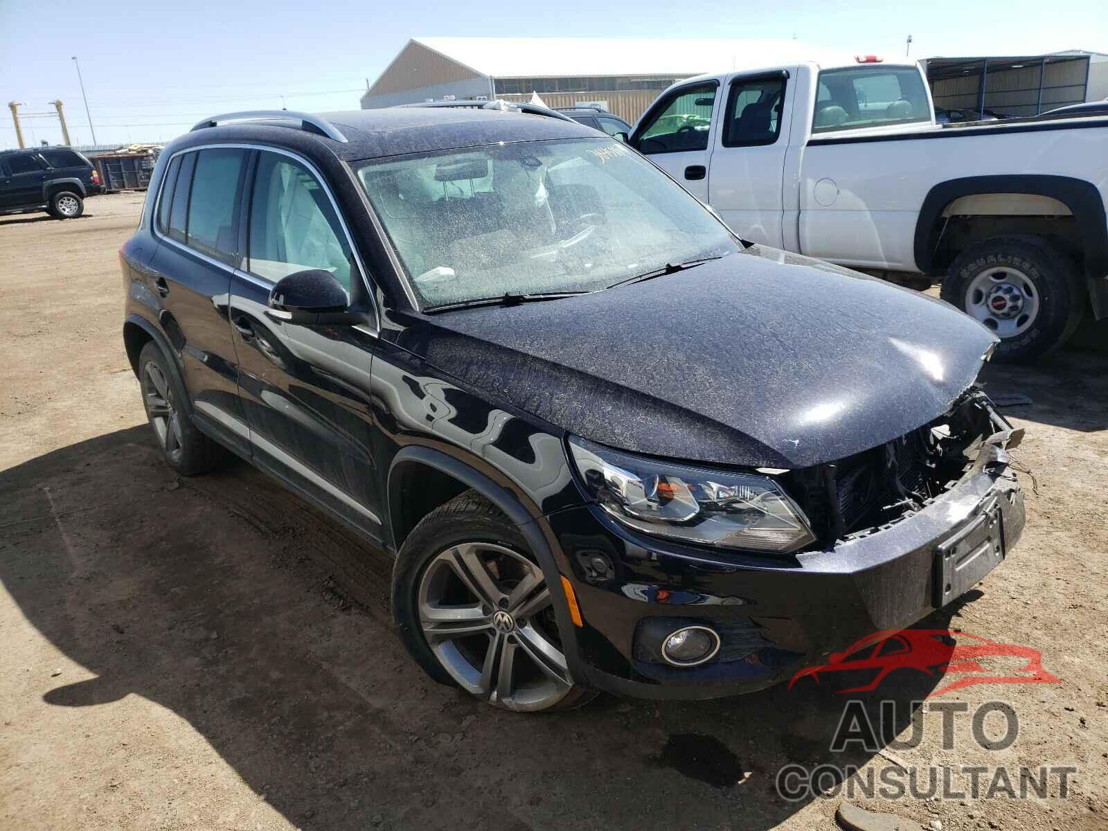 VOLKSWAGEN TIGUAN 2017 - WVGTV7AX3HK014084