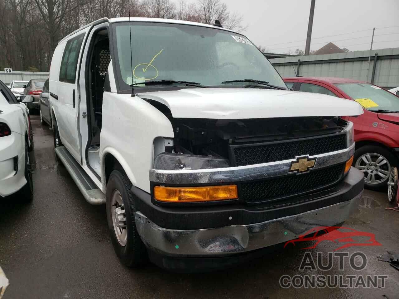 CHEVROLET EXPRESS 2020 - 1GCWGAFGXL1268584