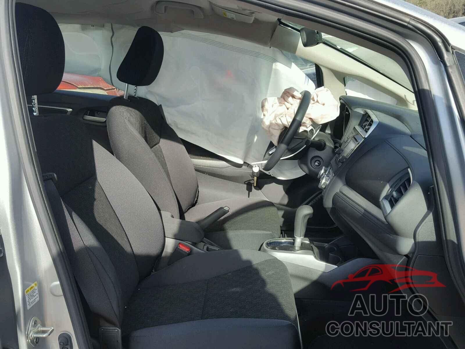HONDA FIT 2016 - JHMGK5H54GX030544