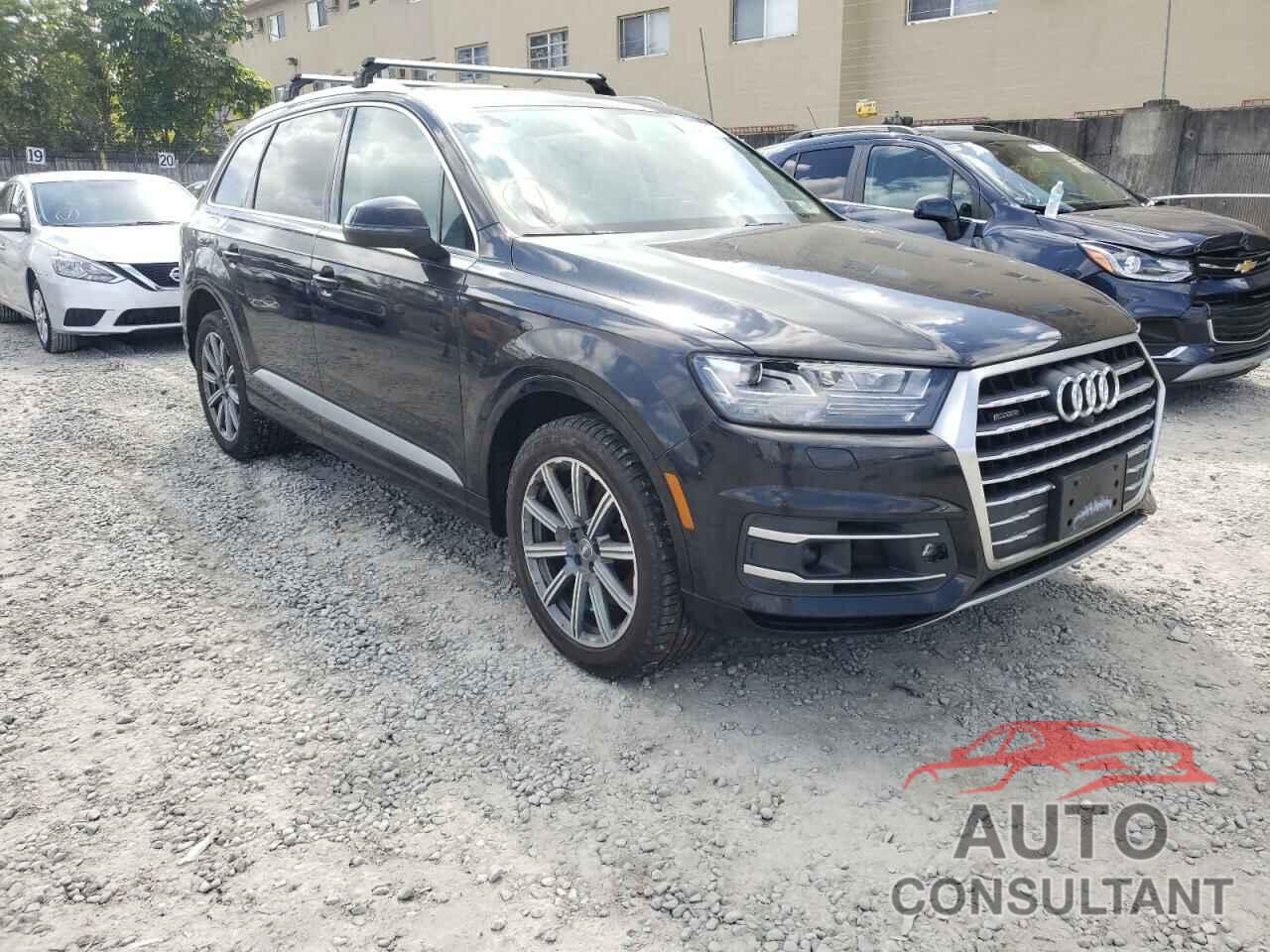 AUDI Q7 2018 - WA1LAAF76JD051530