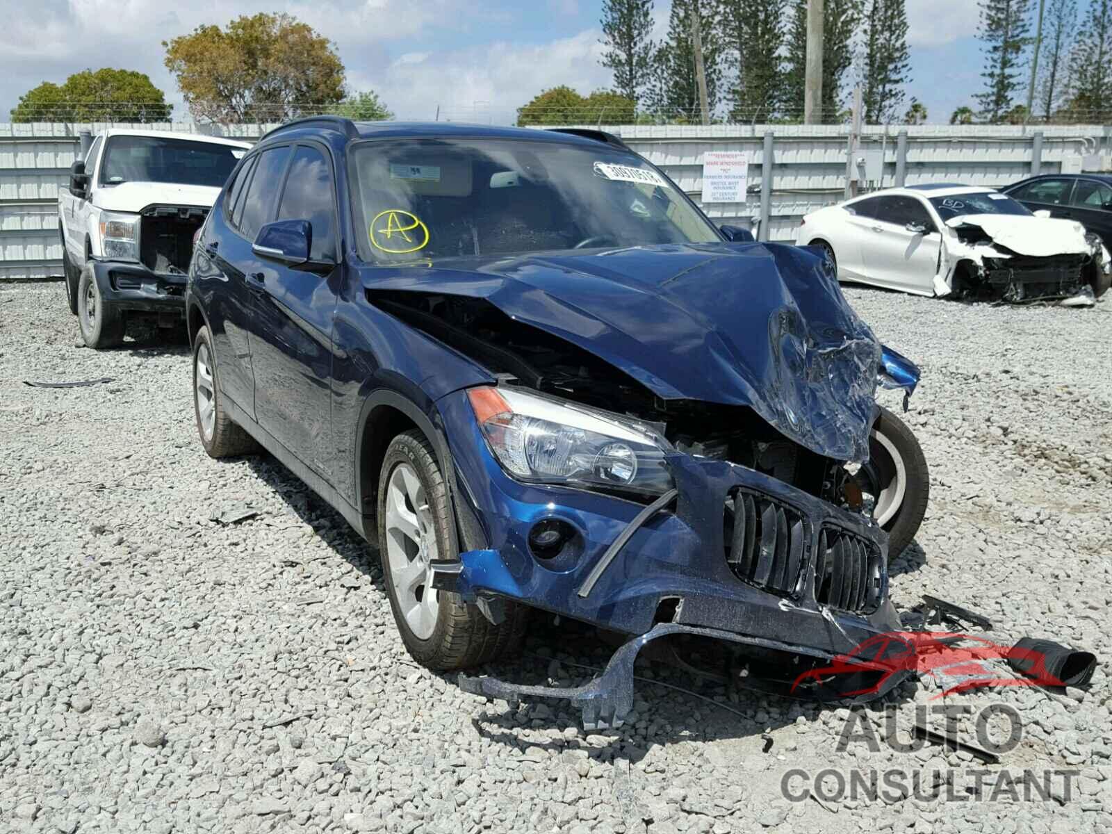 BMW X1 2015 - WBAVM1C56FV316373