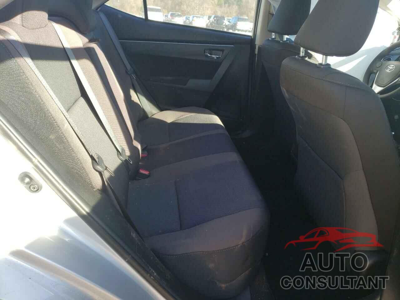 TOYOTA COROLLA 2019 - 5YFBURHE0KP894074