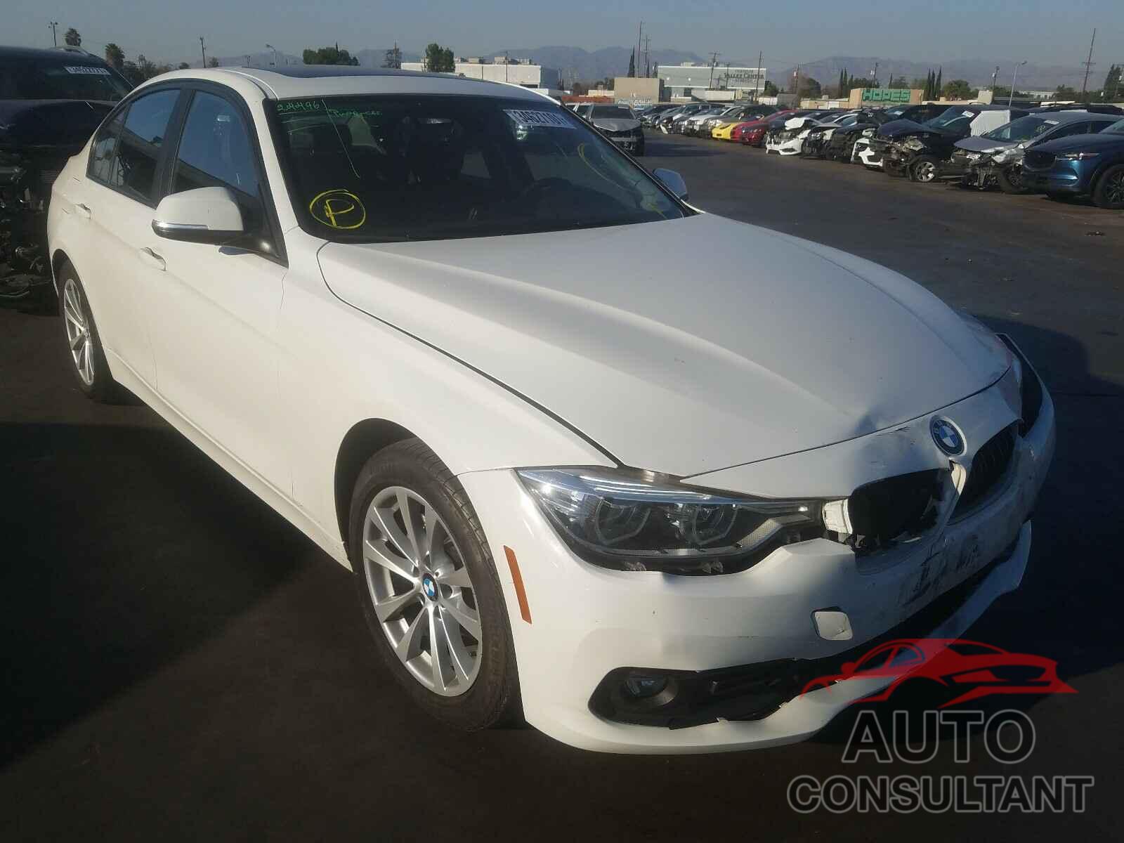 BMW 3 SERIES 2018 - WBA8E1G54JNU93579