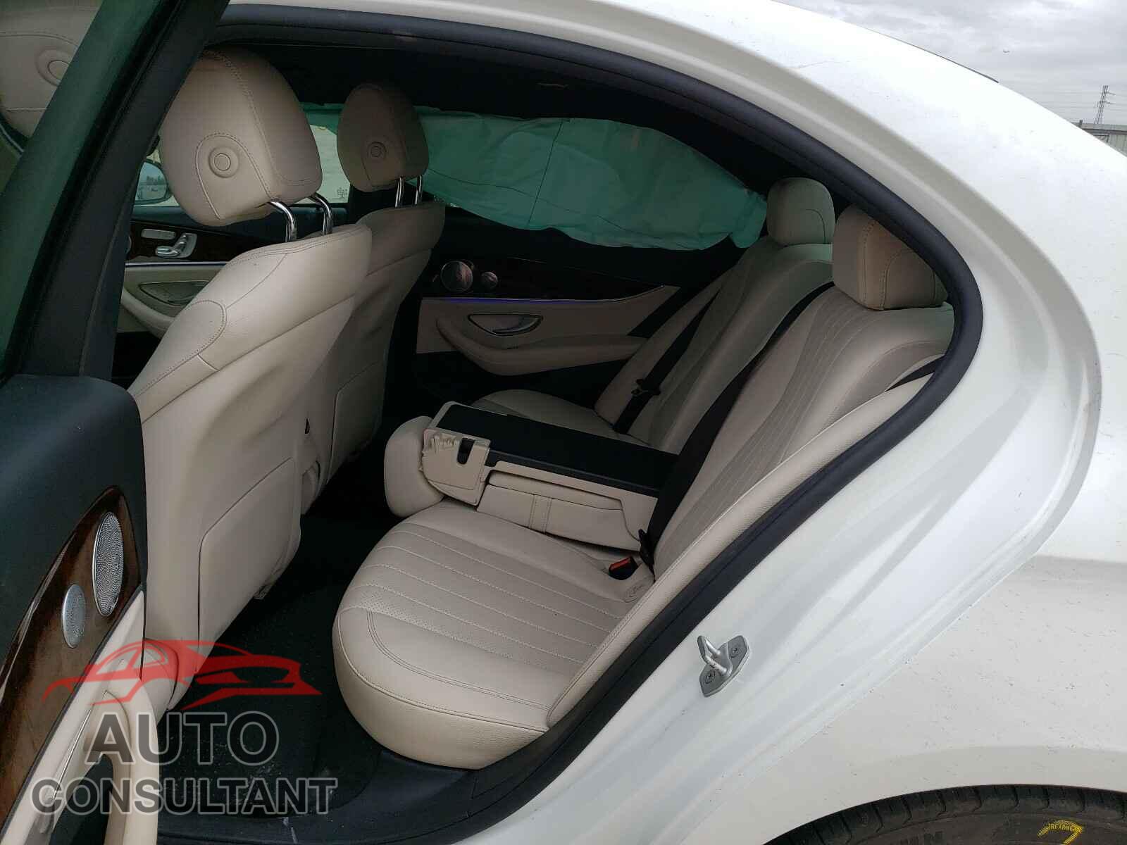 MERCEDES-BENZ E CLASS 2017 - WDDZF4JB5HA015263