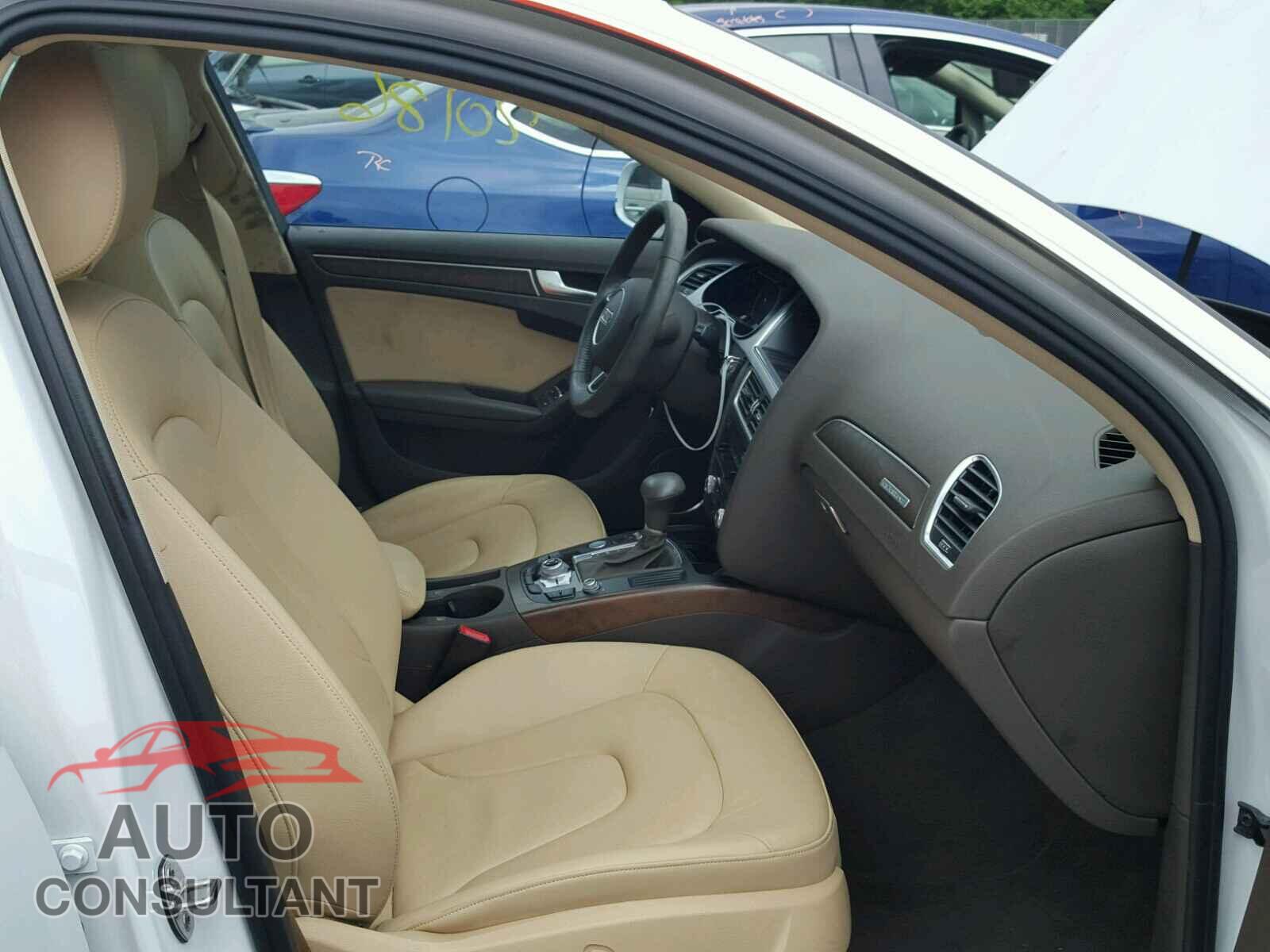 AUDI A4 2016 - WAUFFAFL7GN007182