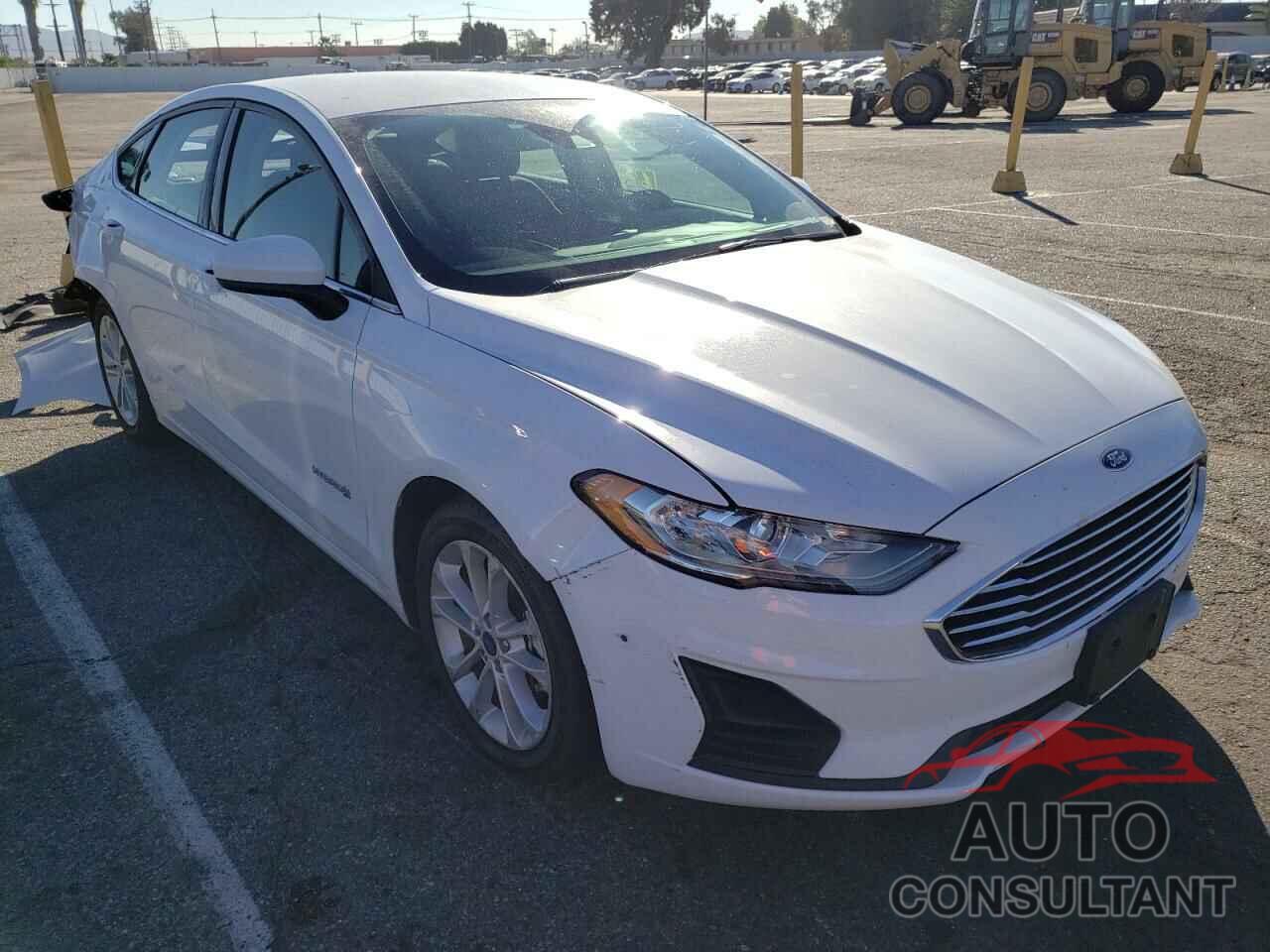 FORD FUSION 2019 - 3FA6P0LUXKR174543